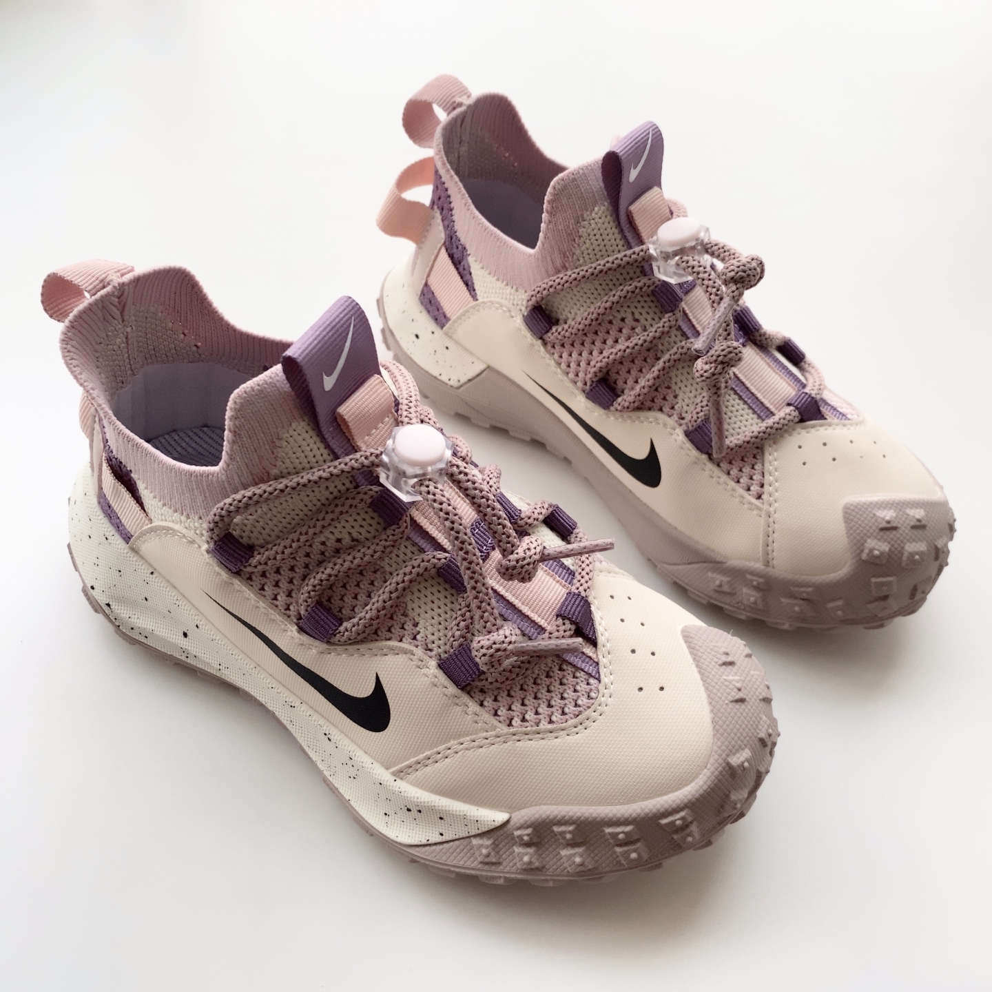 NO:338733,Nike Feiwoven Tire Sole Children's Sneakers Nike Autumn New Tire Sole Children's Sneakers Elastic Strap Mountaineering Casual Children's Shoes Nike Feiwoven Korean Autumn Tire Sole Anti-slip Sole Children's Breathable Outdoor Light Sports Shoes Color Black, Green, Pink Size 26-37, Nike Series, Sneakers,19860909耐克飞织面轮胎底儿童一脚蹬运动鞋 耐克秋季新款轮胎底儿童运动鞋松紧带登山休闲童鞋 耐克飞织韩版秋季轮胎底防滑底儿童透气户外轻便运动鞋 颜色 黑色,绿色,粉色 尺码26-37码,耐克系列,sneakers,,Children's