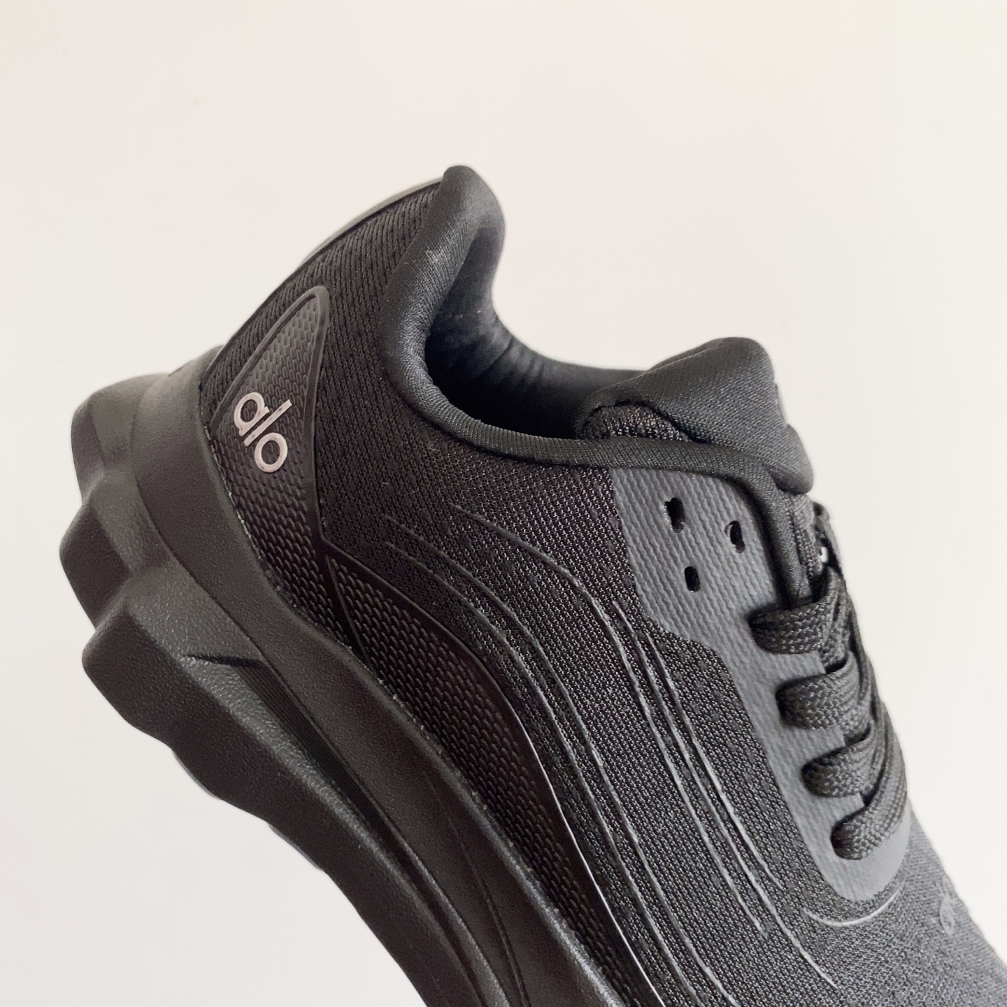 图片[8]-alo yoga Alo Runner 舒适柔软透气童鞋儿童运动鞋跑步鞋 28-37 透气性鞋面 舒适不闷脚 耐磨防滑轻便大底，脚感超赞-选品中心