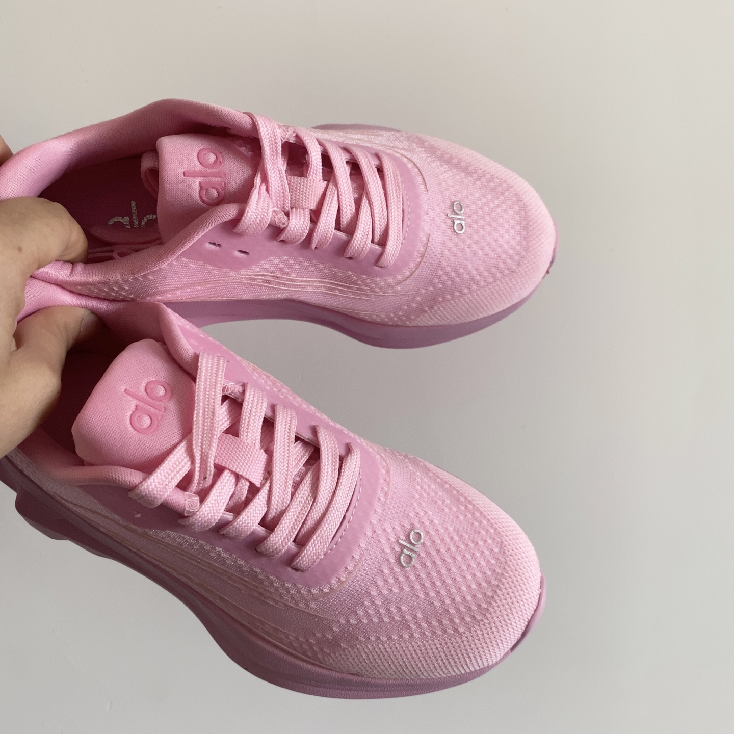 图片[3]-alo yoga Alo Runner 舒适柔软透气童鞋儿童运动鞋跑步鞋 28-37 透气性鞋面 舒适不闷脚 耐磨防滑轻便大底，脚感超赞-选品中心