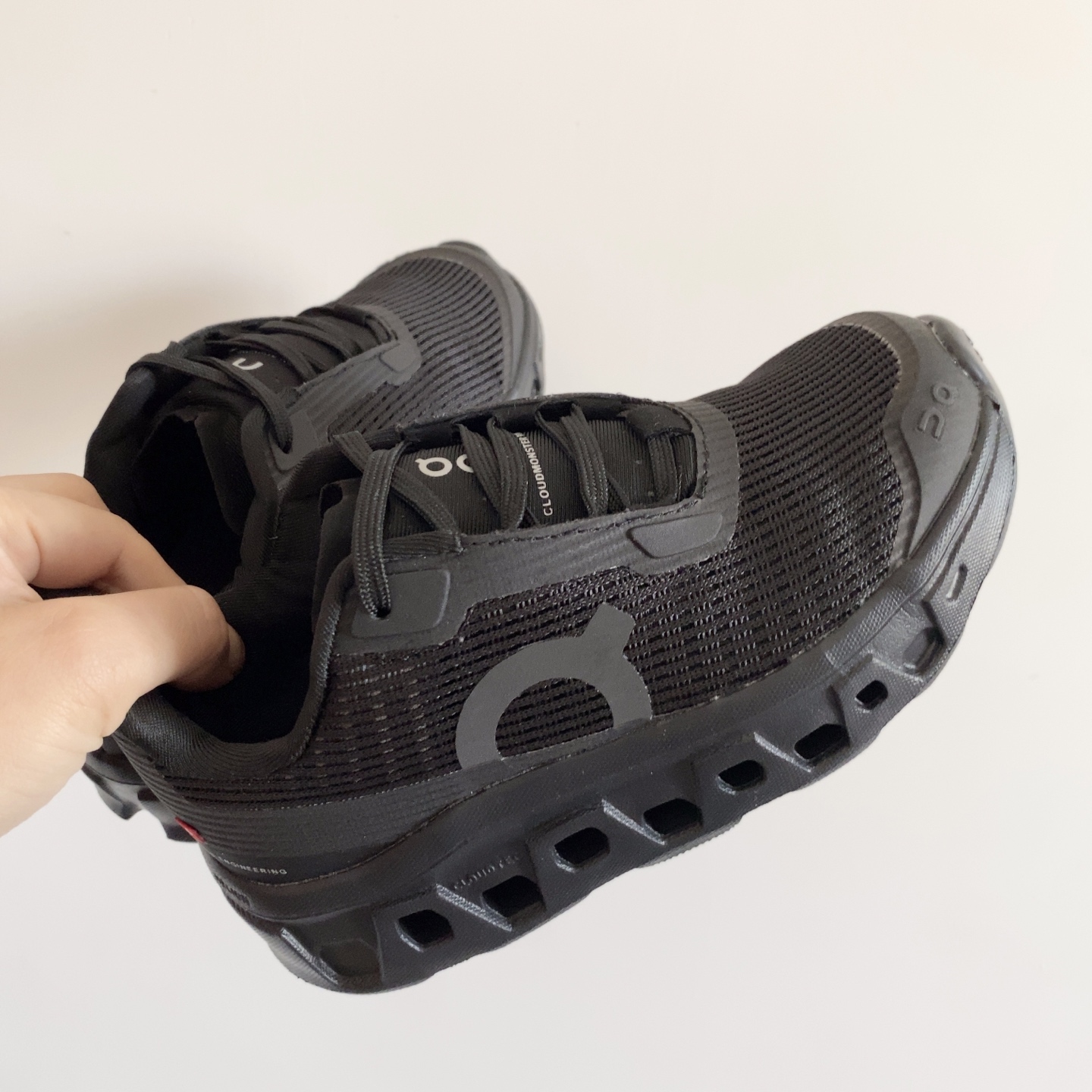 图片[2]-昂跑鞋带儿童运动鞋 小众的昂跑品牌🆕 穿上就会爱上❤️ 鞋带设计，穿脱超方便✌🏻 透气舒适鞋面，质感满满💯 28–37-选品中心