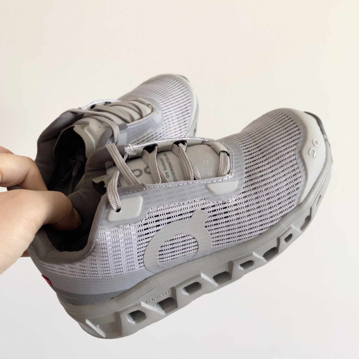 图片[2]-昂跑鞋带儿童运动鞋 小众的昂跑品牌🆕 穿上就会爱上❤️ 鞋带设计，穿脱超方便✌🏻 透气舒适鞋面，质感满满💯 28–37-选品中心