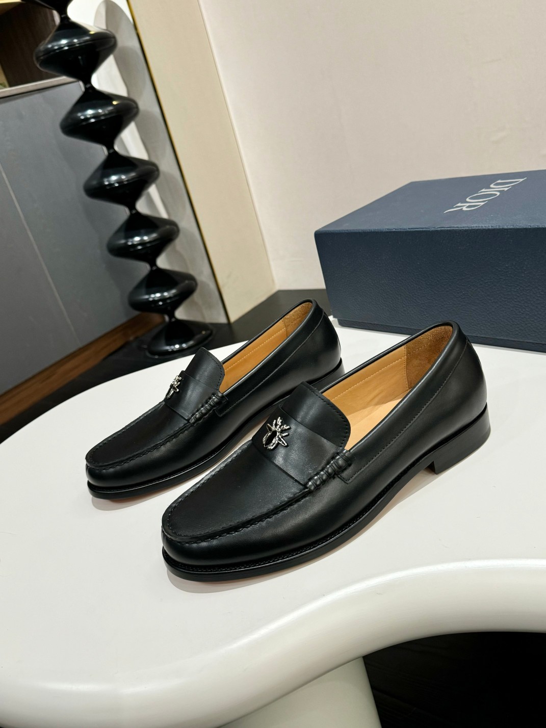 Dior Style Leather Men's Shoes Lookbook Reference image 1