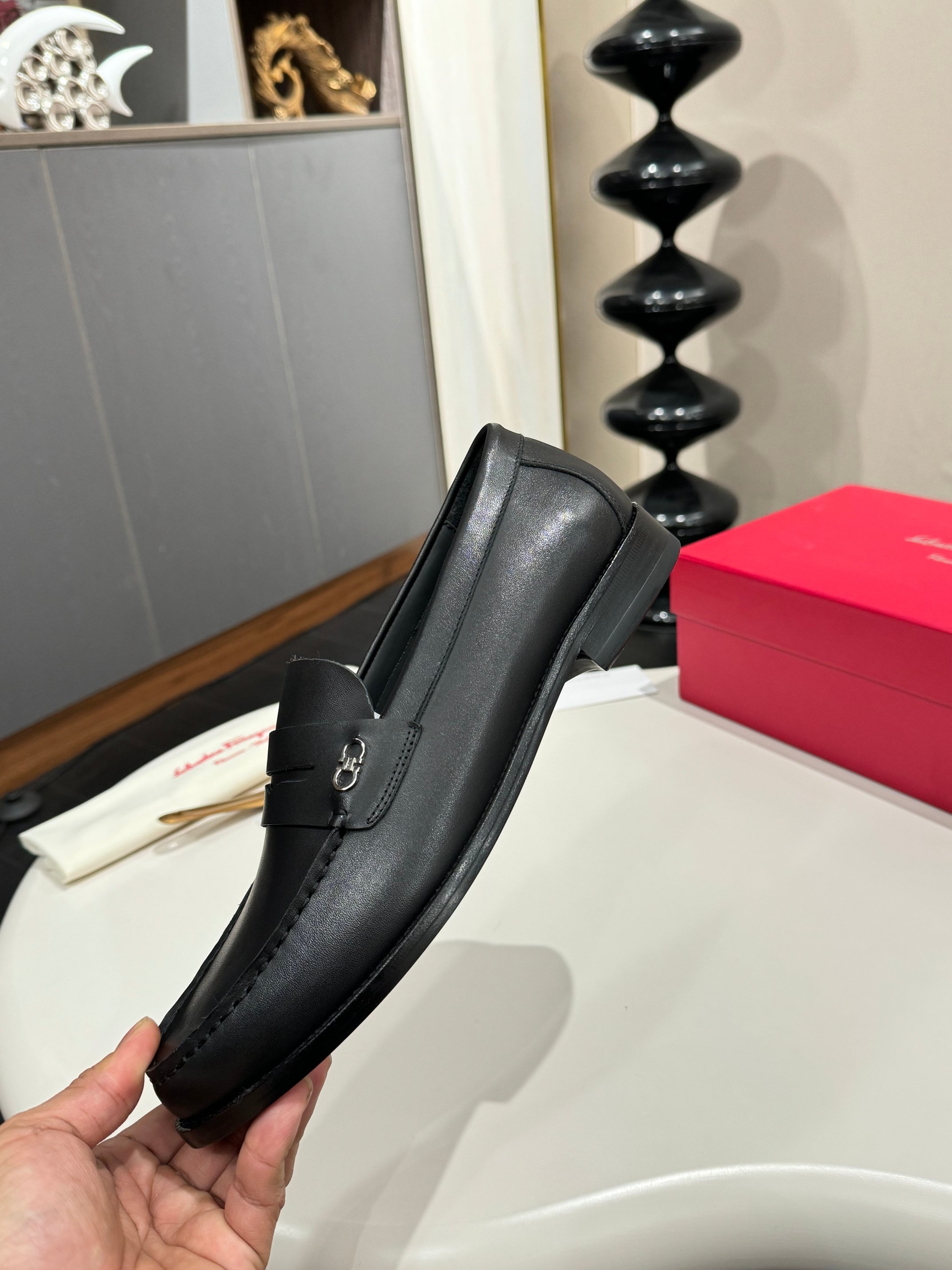 Ferragamo Style Black Leather Men's Shoes Men's Shoes Men's Shoes detail image 8 from source 783345