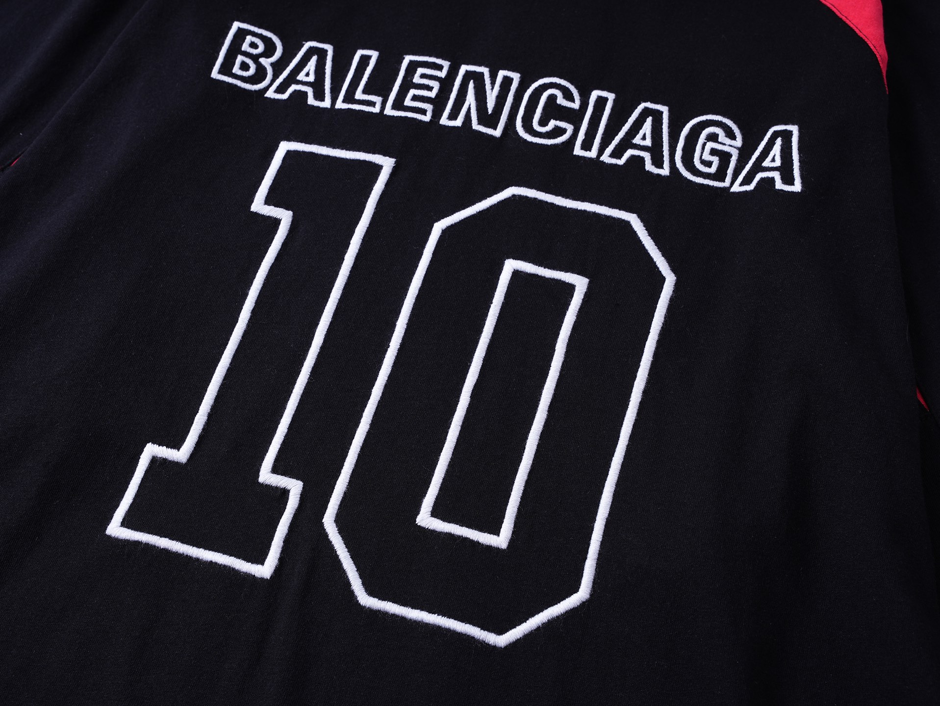 Balenciaga BLCG × NBA 巴黎世家 SS26联名款廓形长袖