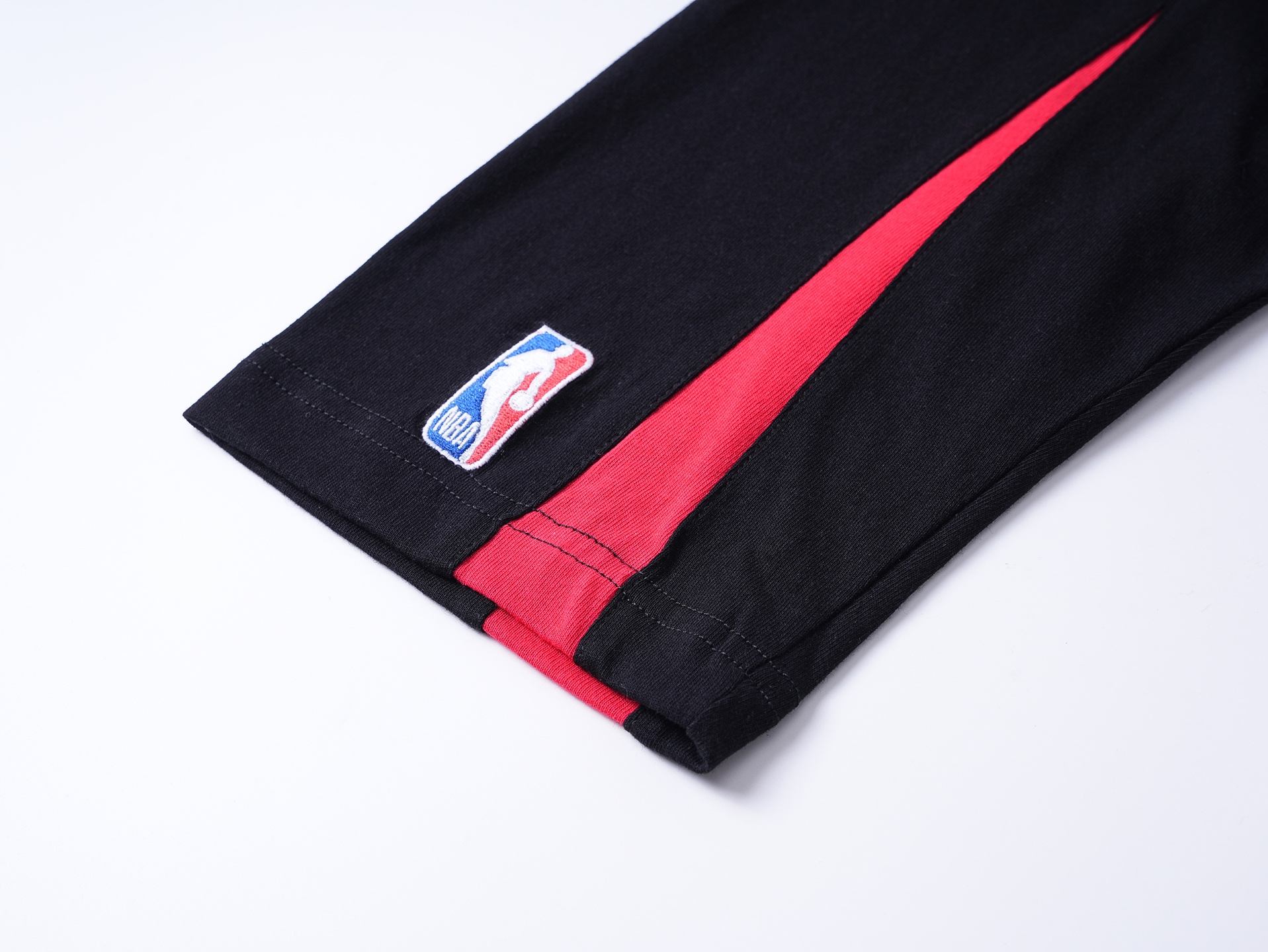 Balenciaga BLCG × NBA 巴黎世家 SS26联名款廓形长袖
