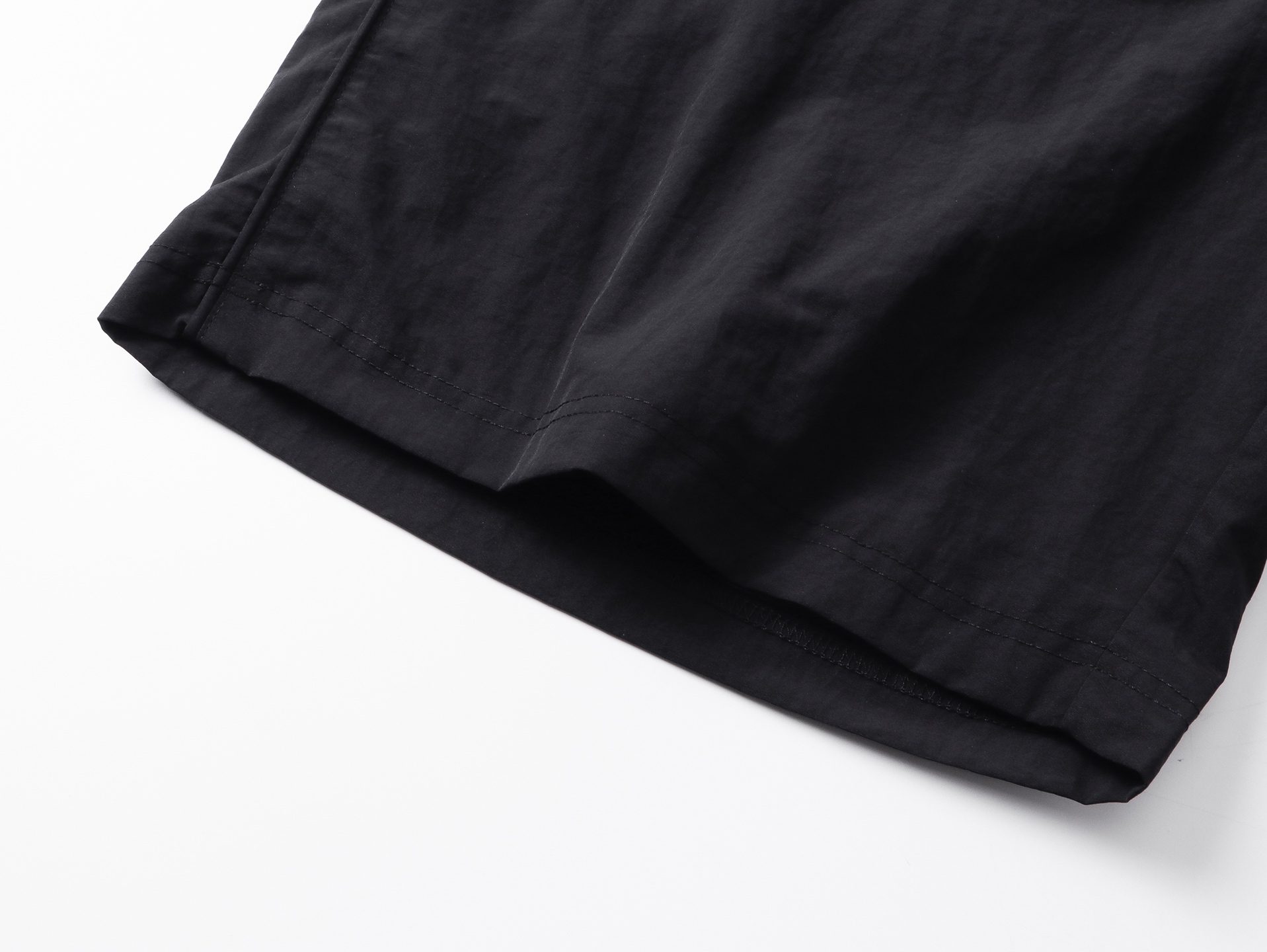 Balenciaga BLCG 巴黎世家 SS26 松紧腰带直筒休闲短裤
