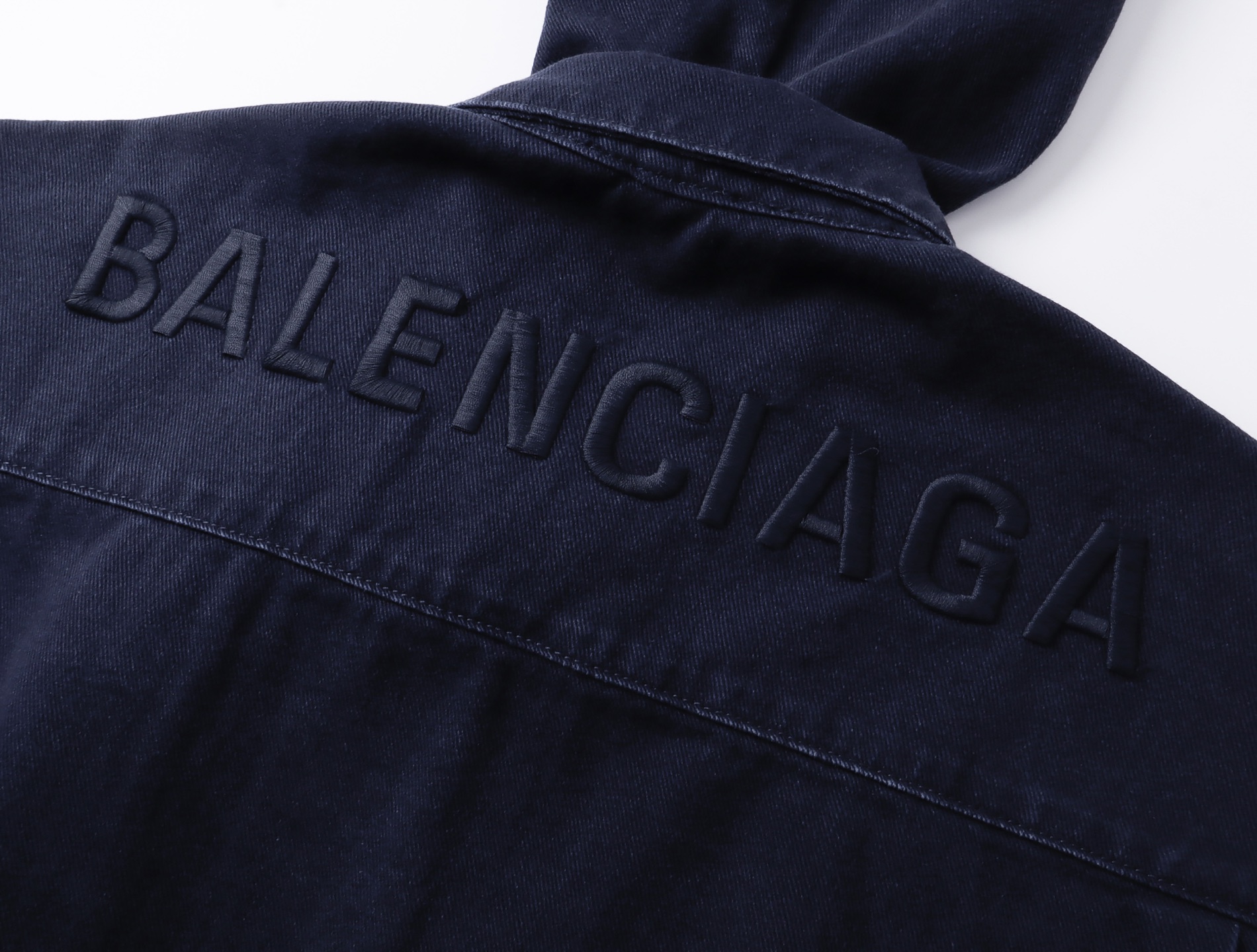 Balenciaga BLCG 巴黎世家 连帽衬衫领牛仔外套