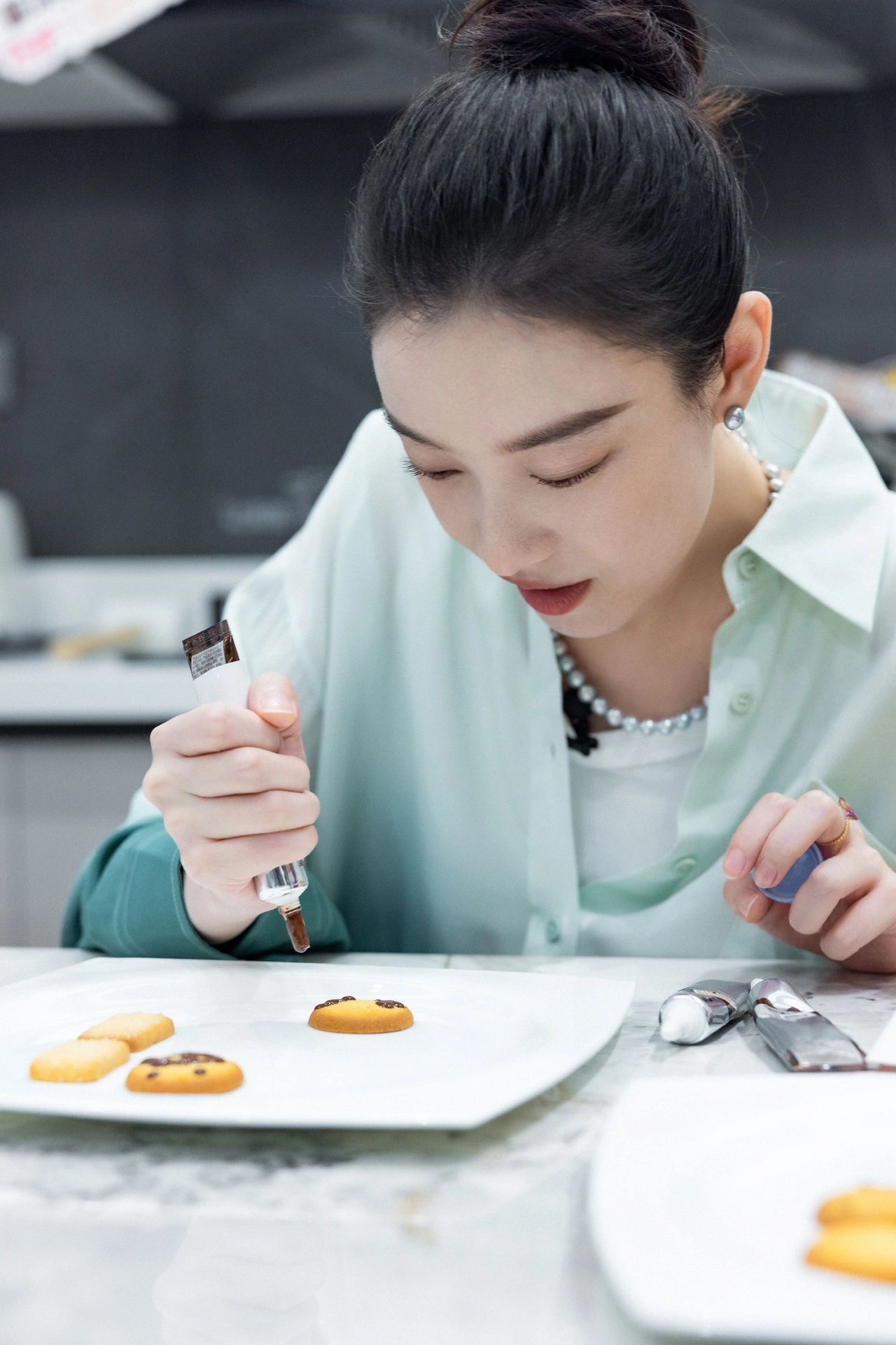 轻松get倪妮同款珍珠项链 6