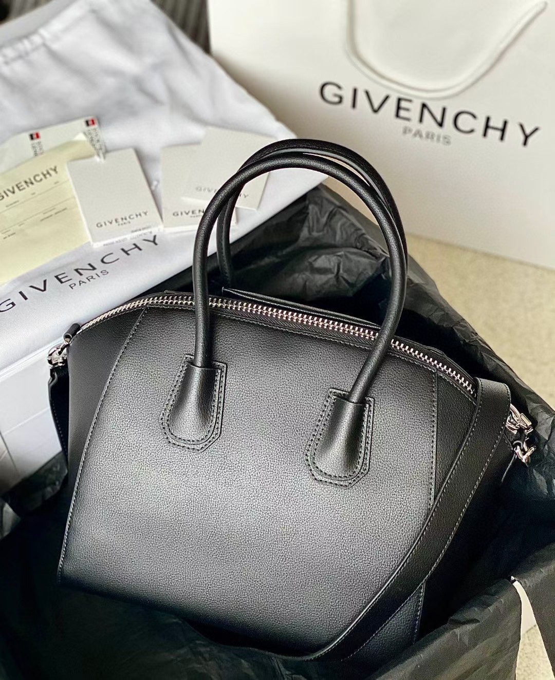 法国品纪*希 GIVENC*Y 经典款Antigona tote 手提包迷你款进口山羊皮