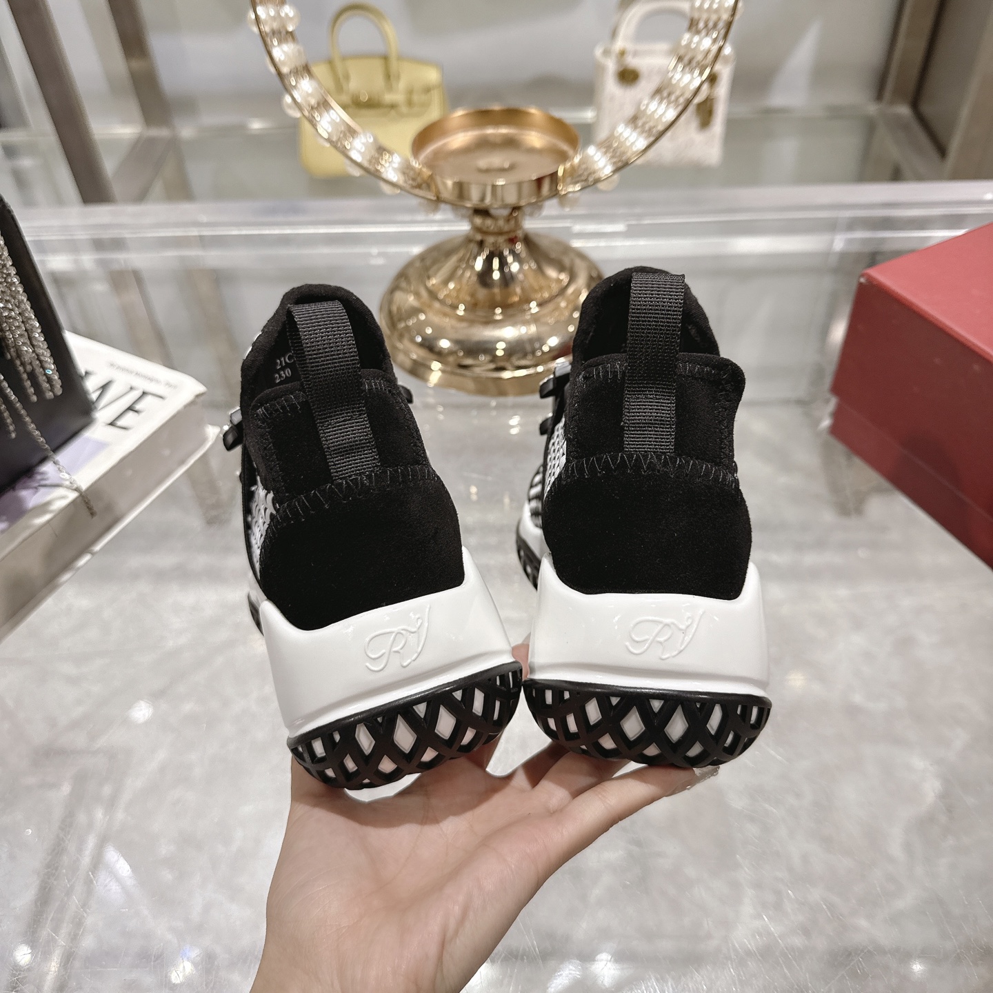 RV Viv' Run Upgrade Diamond Buckle Woven Sneakers for Women, Elevate Your Style 8 i1743931264732 8781 0 6