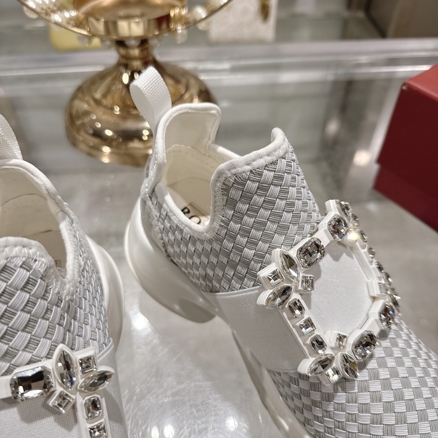 Roger Vivier Viv' Run Embellished Woven Sneakers - Designer Style & Comfort 8 i1743931445241 293 0 6