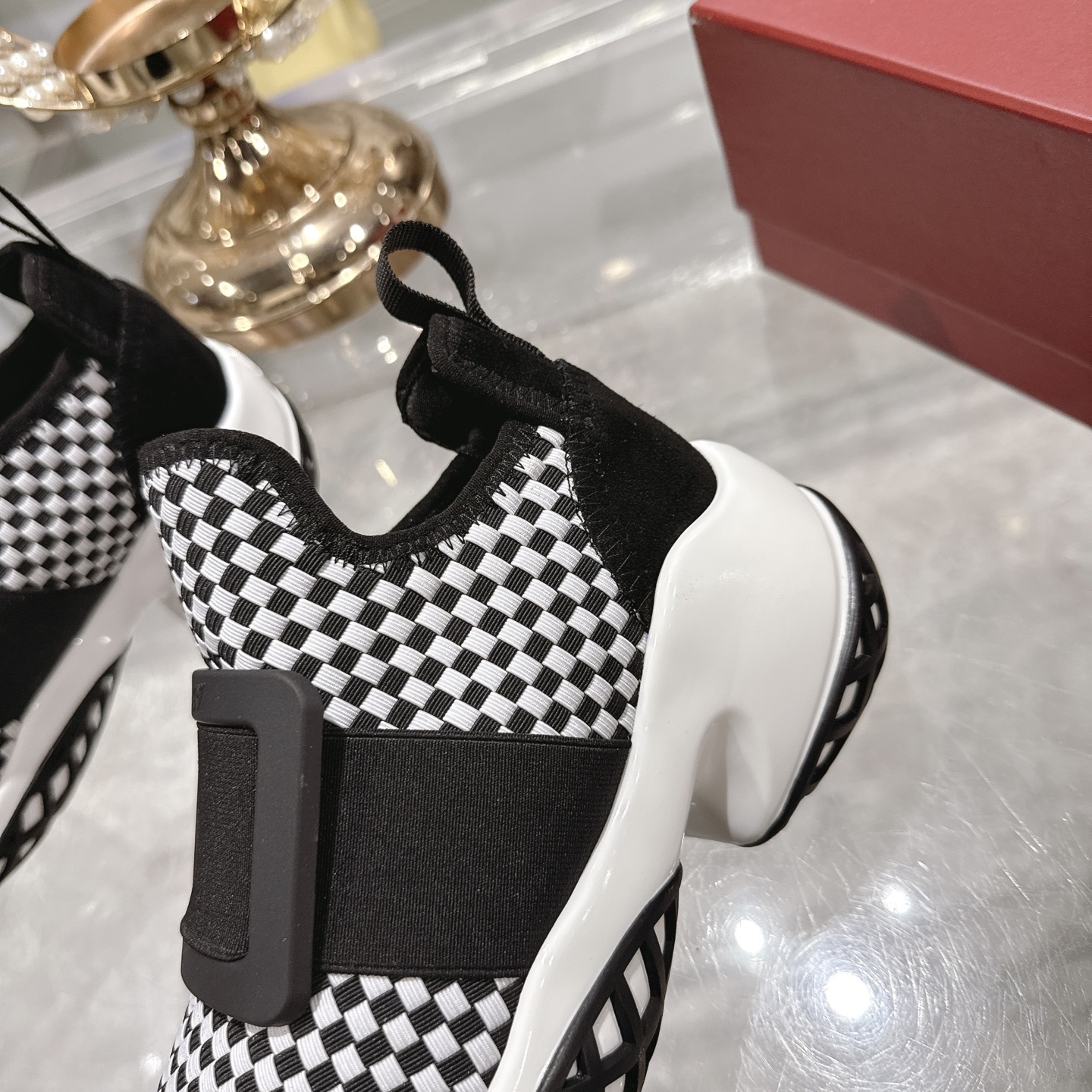 Roger Vivier Viv' Run Checkerboard Sneakers with Crystal Buckle 8 i1743931492883 9201 0 6