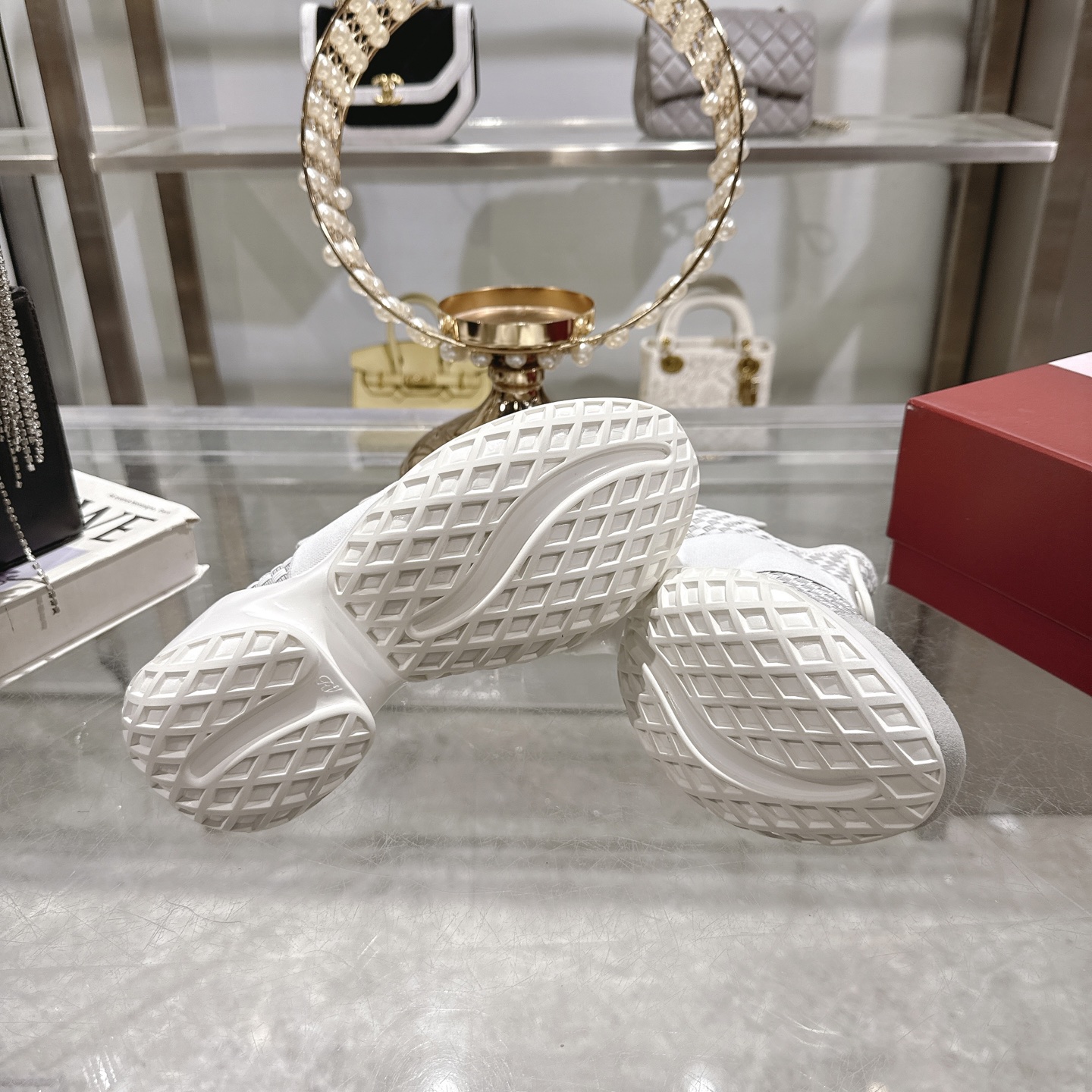 Roger Vivier Viv' Run Woven Sneakers - Elevate Your Style with Comfort 10 i1743931573133 4059 0 8