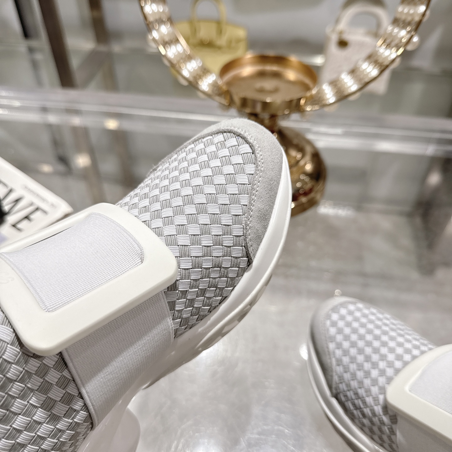 Roger Vivier Viv' Run Woven Sneakers - Elevate Your Style with Comfort 8 i1743931575864 3059 0 6