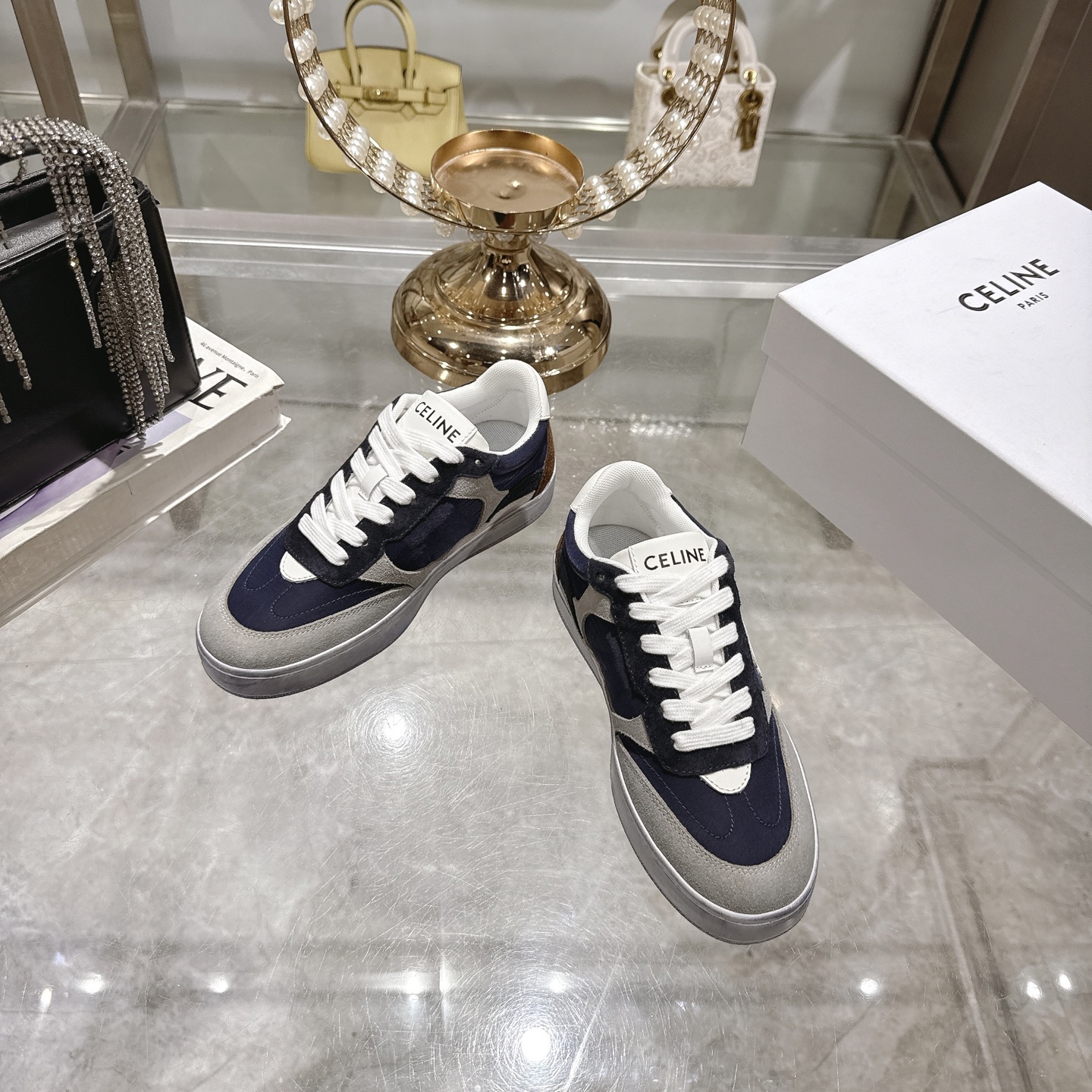Celine 2025SS Logo Lace-Up Platform Sneakers - Simple, Comfortable, Chic 4 i1743931910116 5127 0 1