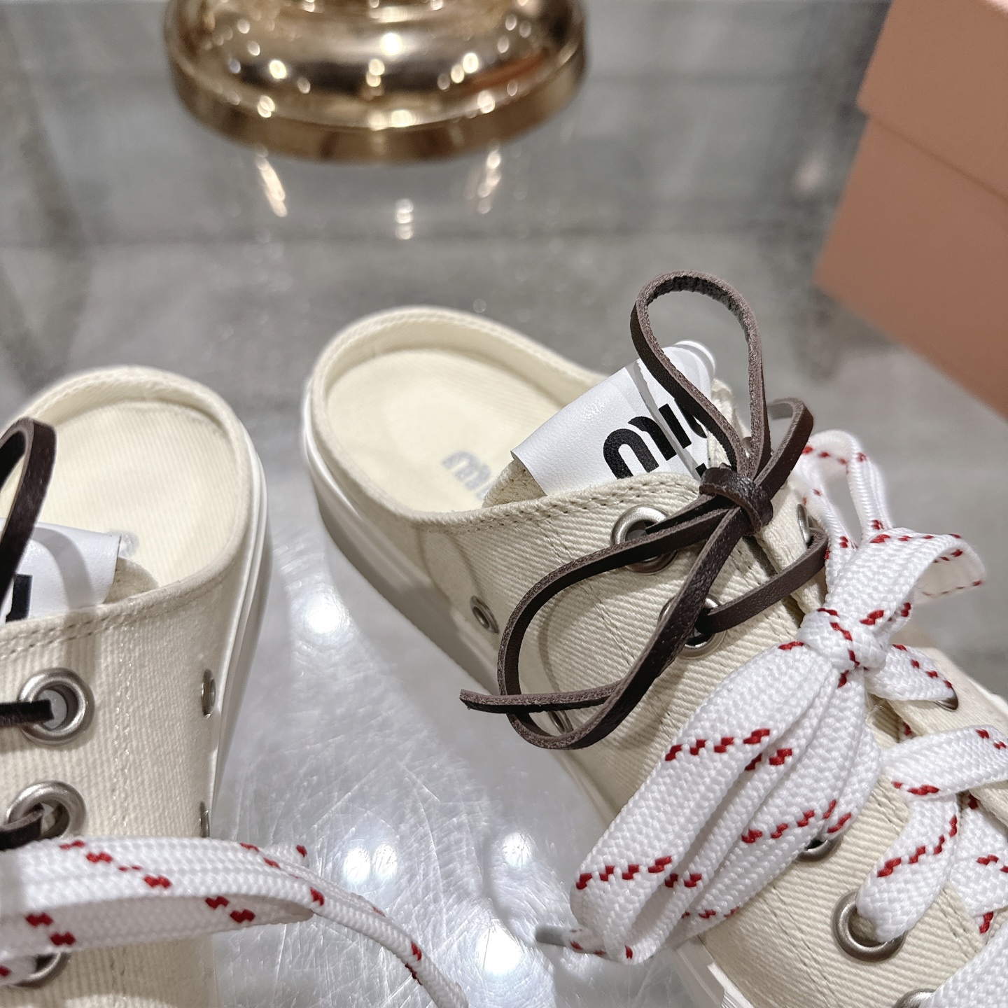 Miu Miu 25SS Retro Casual Canvas Shoes with Lightweight Sole 8 i1746686065458 4344 0 6