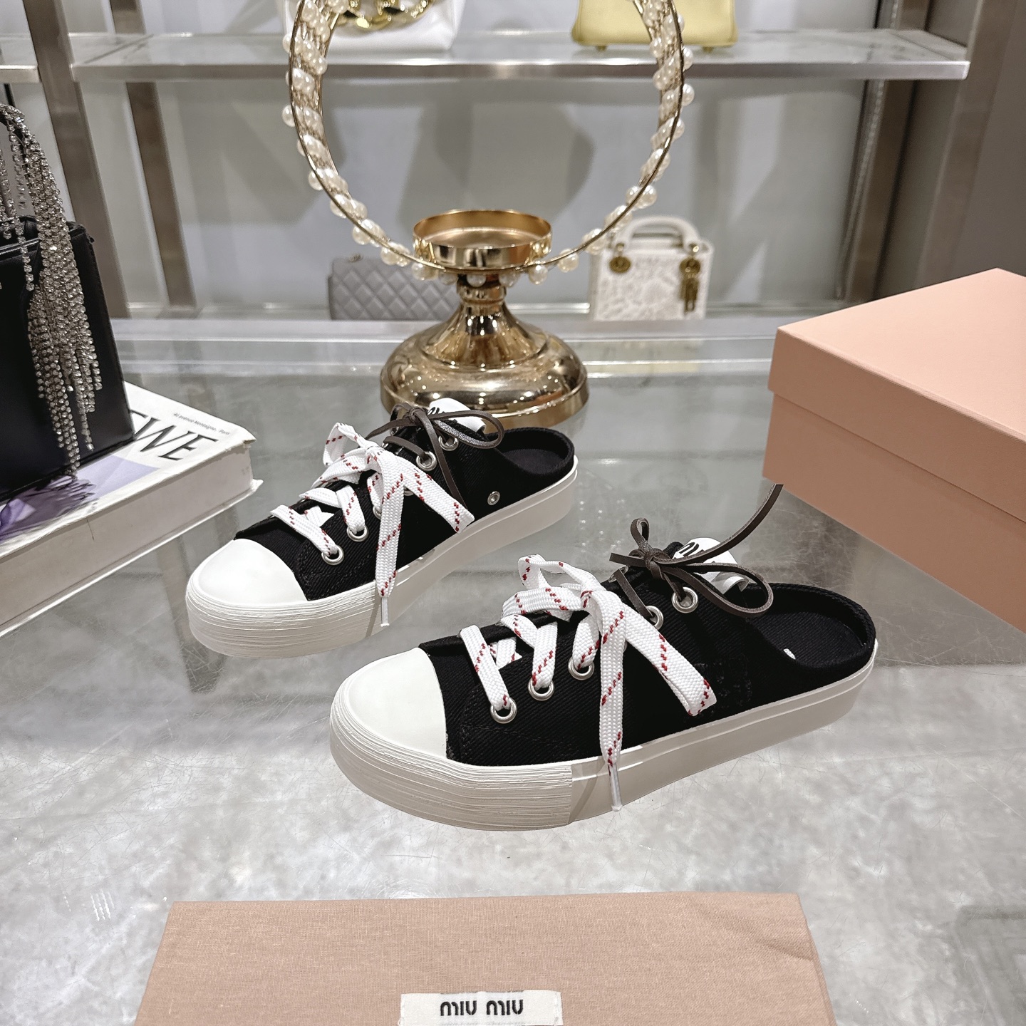 Miu Miu 25SS Retro Canvas Mules - Lightweight & Comfortable 2 i1746686515847 5947 0 2
