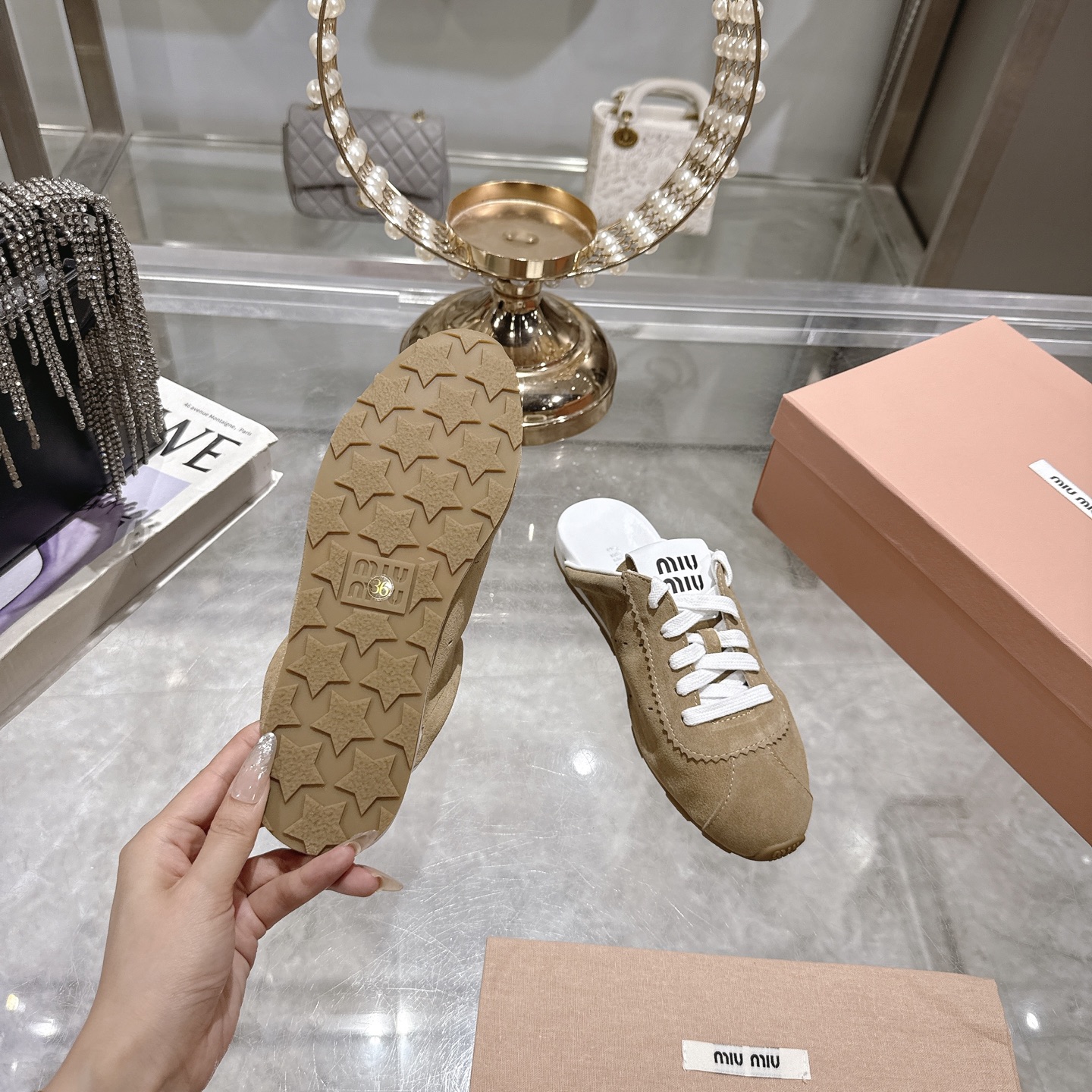 Miu Miu 25SS Leather Mules with Logo - Designer Style & Comfort 10 i1746687739770 6220 0 8