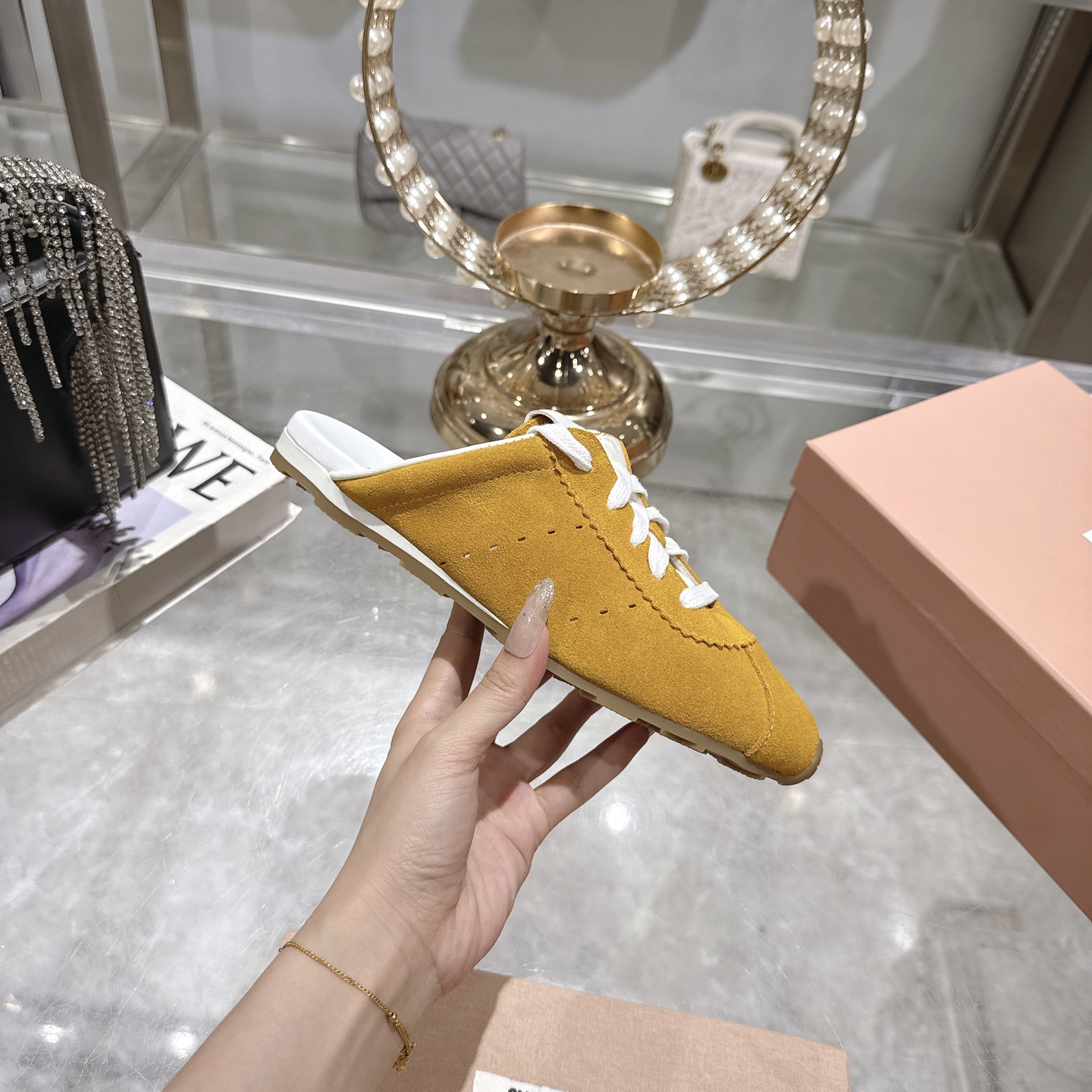 Miu Miu 25SS Leather Mules with Adjustable Straps and Rubber Sole 6 i1746688036521 1322 0 4