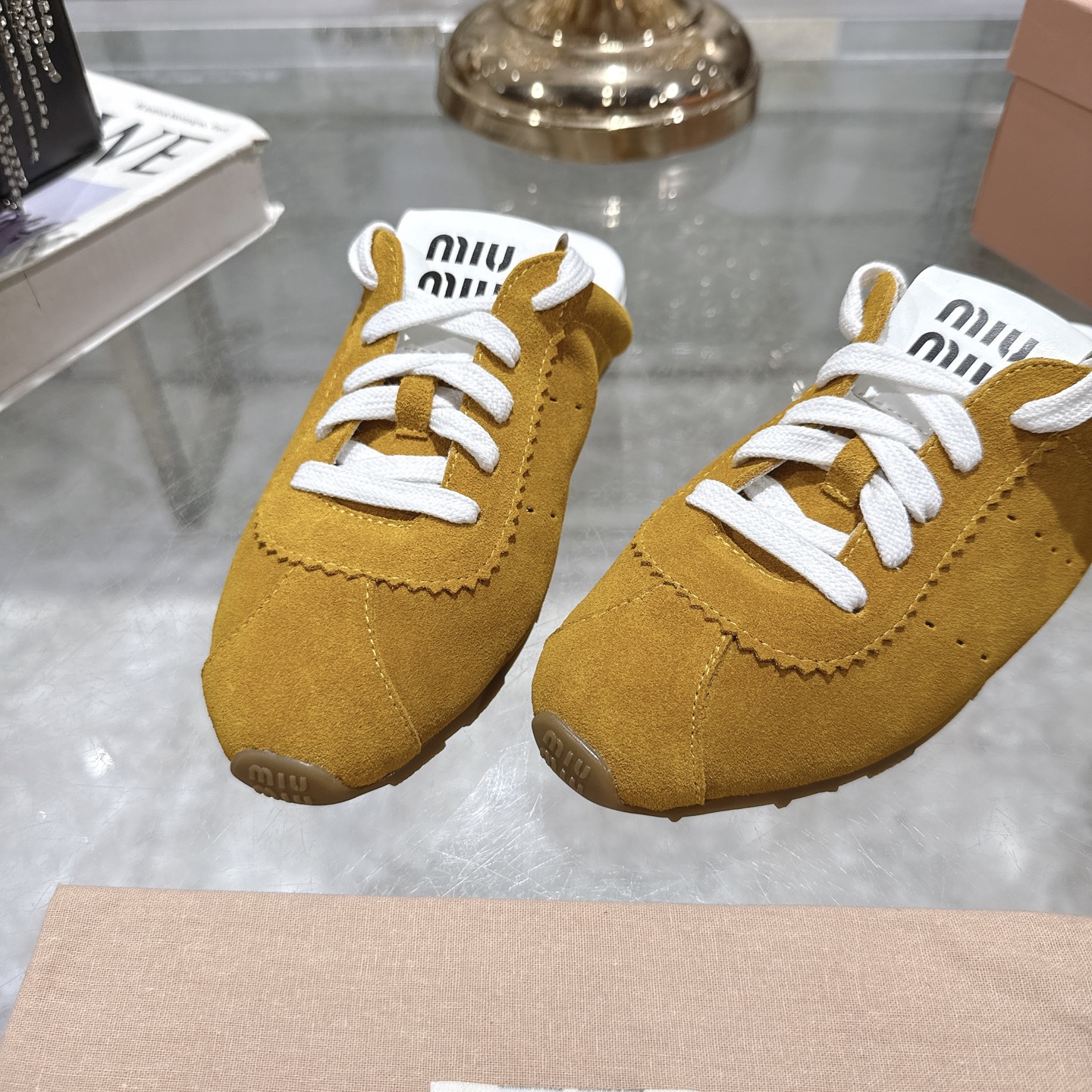 Miu Miu 25SS Leather Mules with Adjustable Straps and Rubber Sole 9 i1746688040872 4588 0 7
