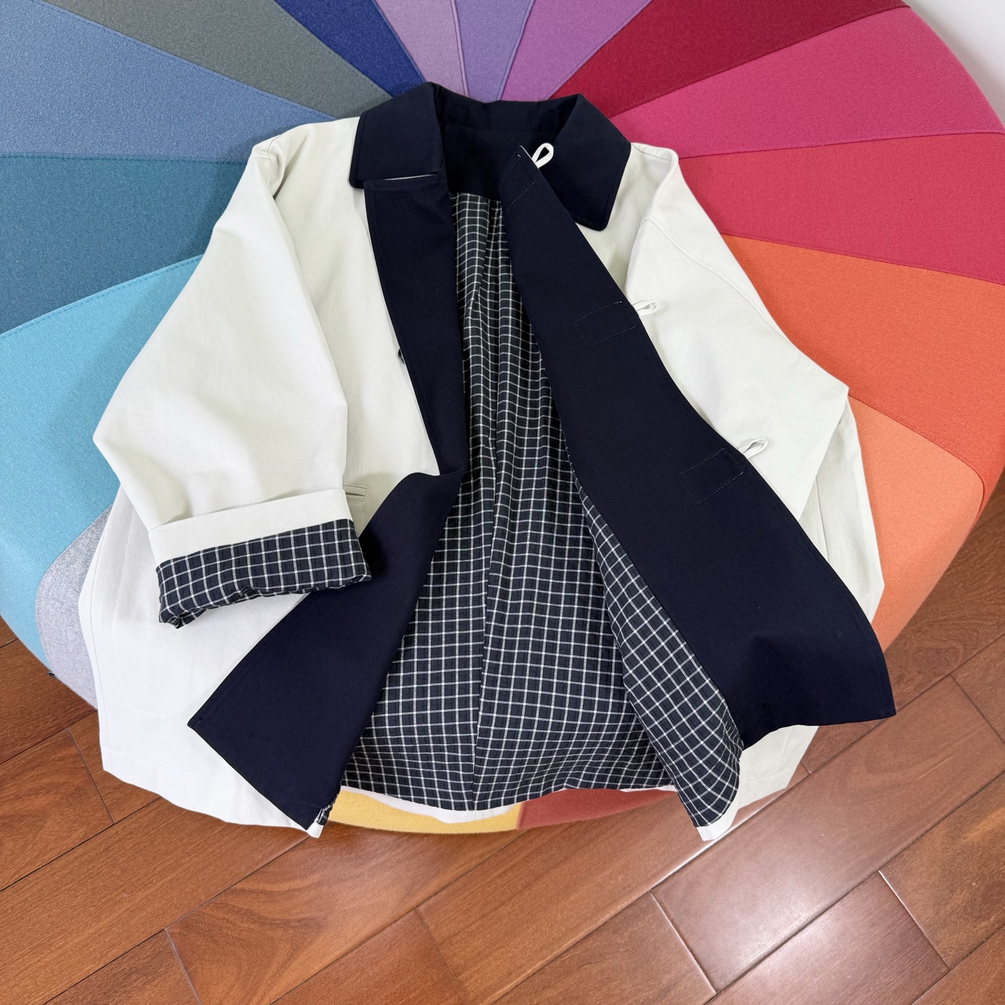Autumn Women's Short Trench Coat H-Shape Loose Fit Contrast Plaid Trim 6 i1756287882264 3566 0 4