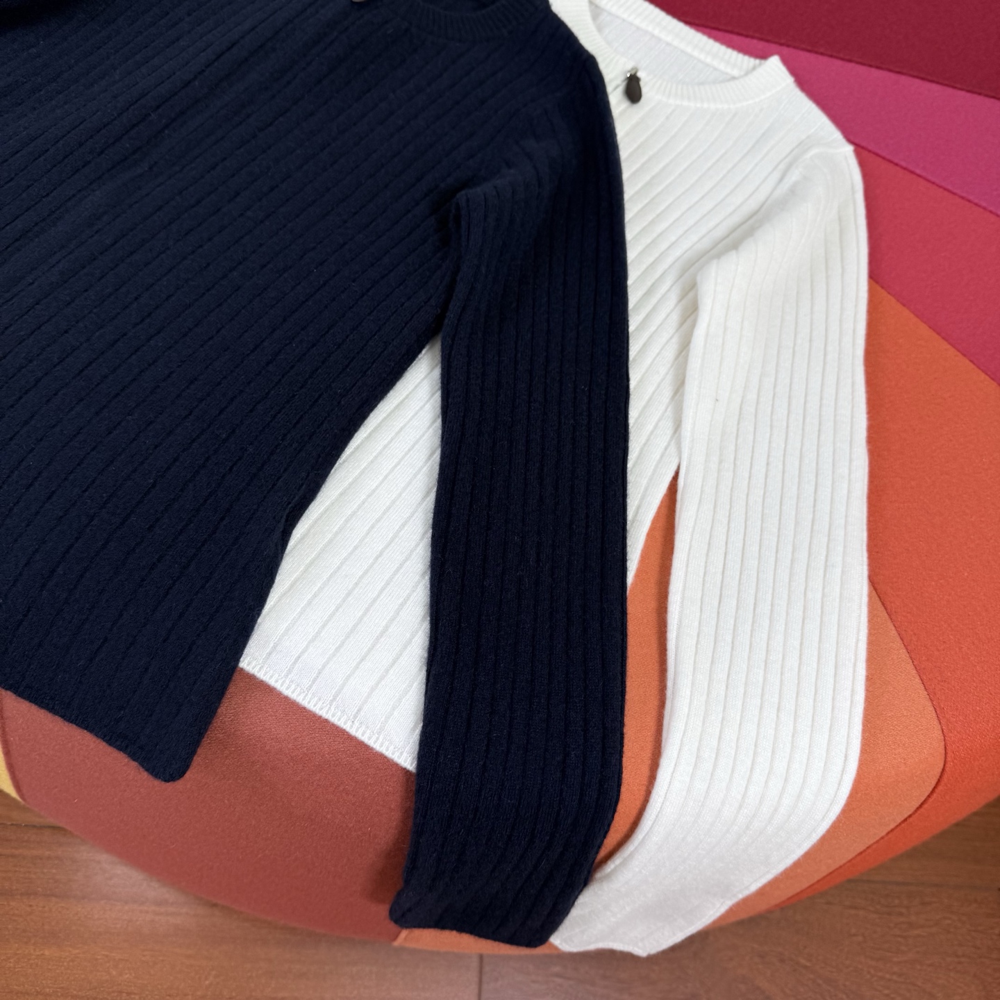 Wool Cashmere Blend Cardigan: Soft, Lightweight & Warm, Available in S, M, L 5 i1756725475084 1709 0 3