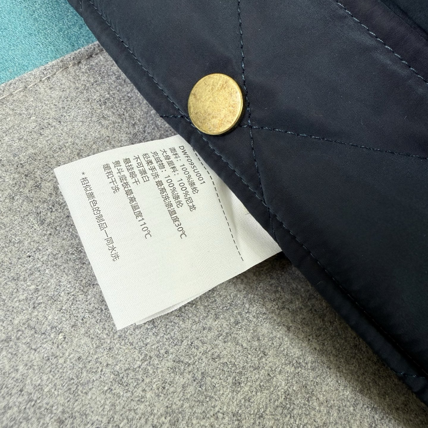 Classic British Style Cotton Jacket: Warm, Lightweight, and Layered 9 i1758637207302 7267 0 7