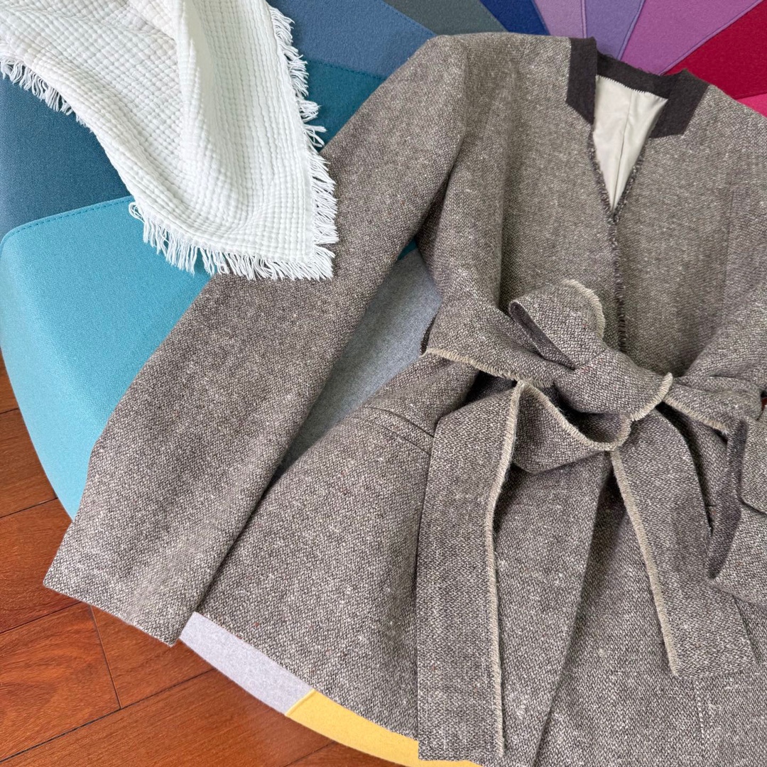 BC Italian Blend Linen Wool Coat with Raw Edge Detail and Multi-Function Design 5 i1758864177 5315 0