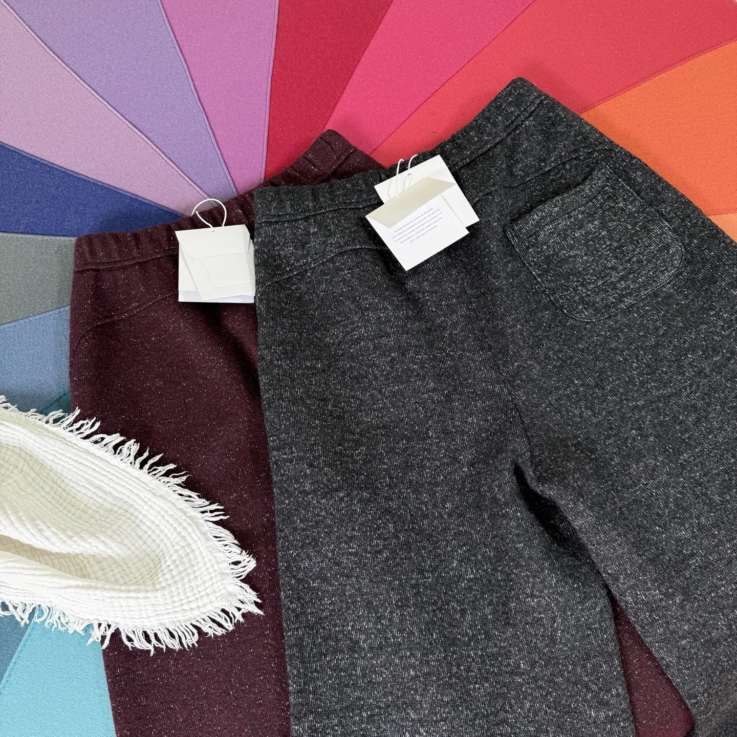 Wool-Blend Straight-Leg Trousers with Button Accents - Comfortable & Stylish 8 i1759568305732 9095 0 6