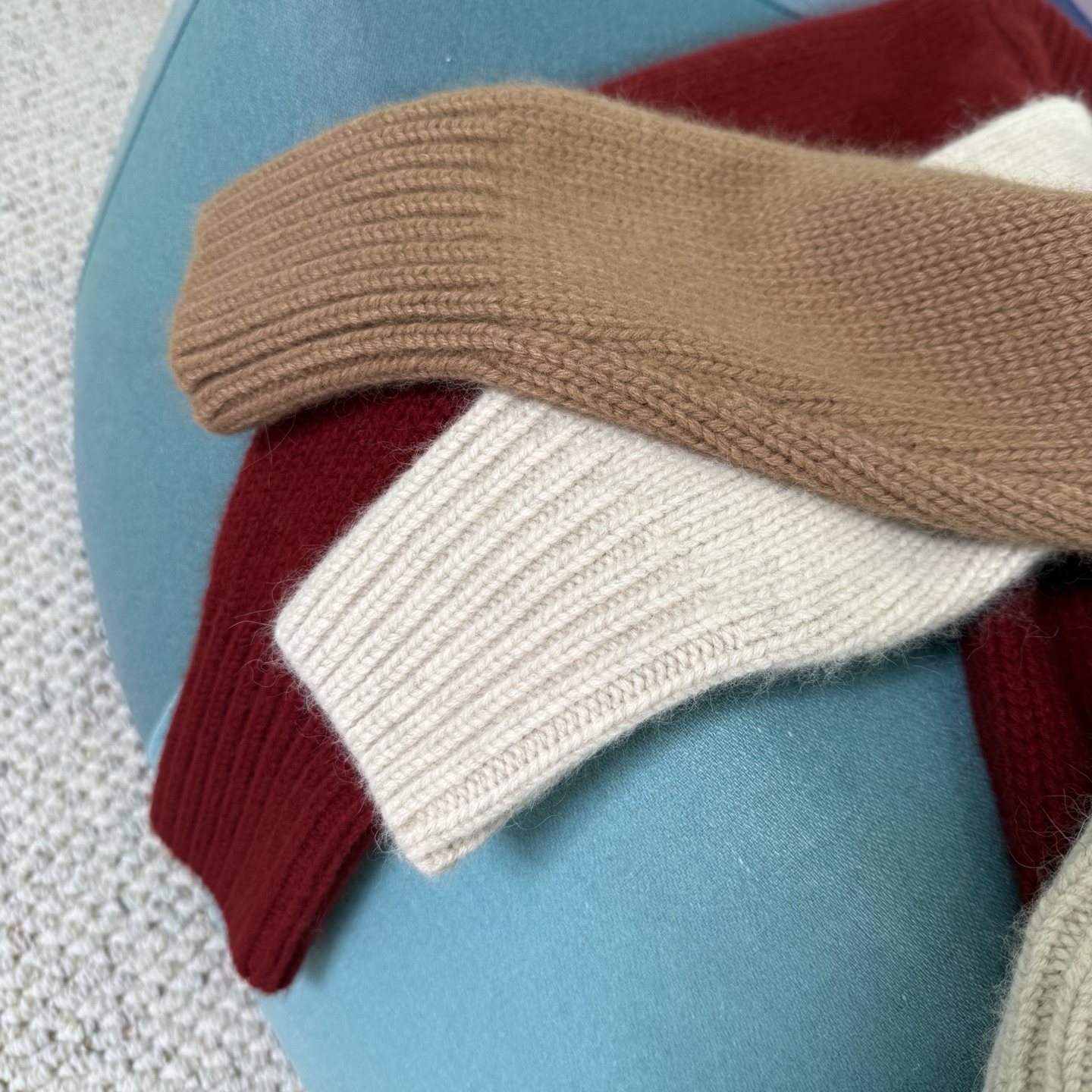 Elegant Wool Blend Knit Dress with Detachable Ruffle Hem - Versatile 3 Colors 7 i1762347908861 9153 0 5