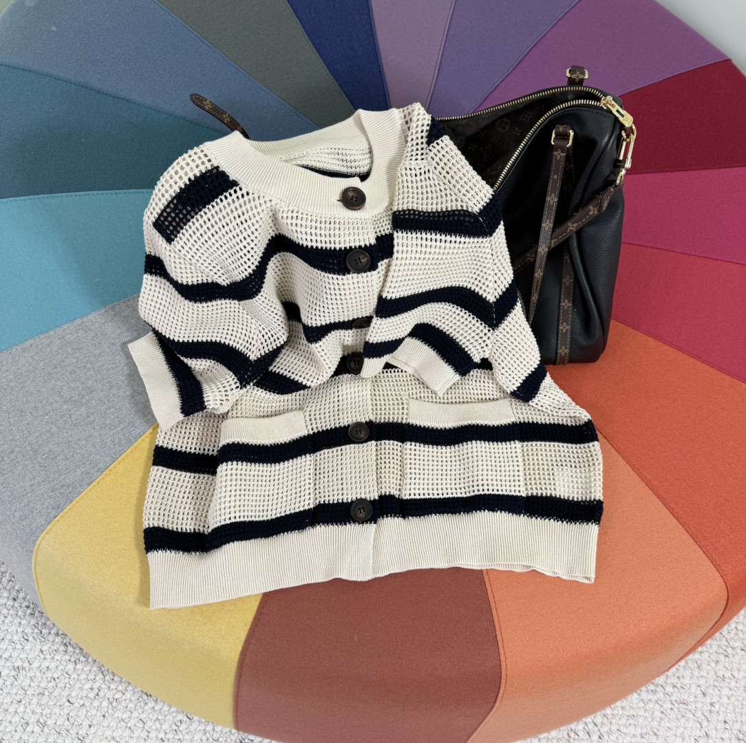 _dmI9s4F_yCeapxn7t6mDNXSBlQrGuMT9lW-QvlA