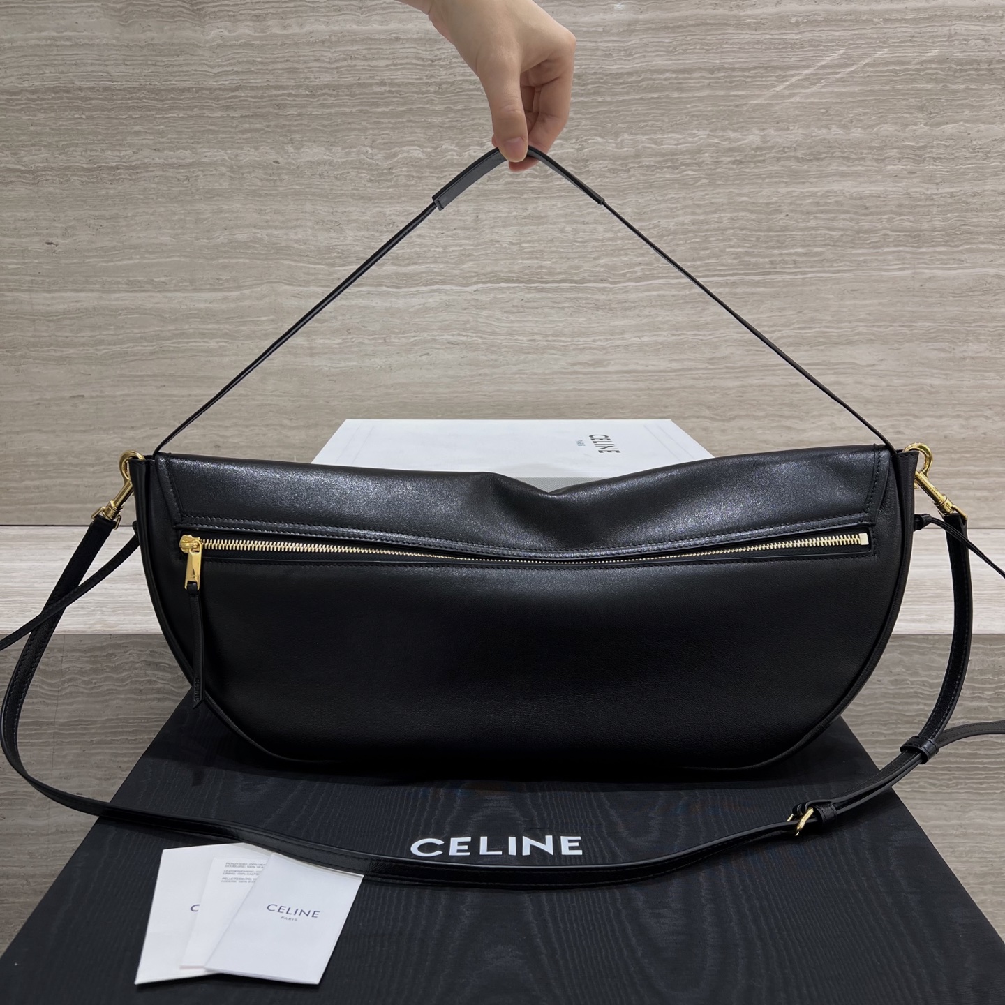 Сумка Celine Soft Triomphe Halfmoon