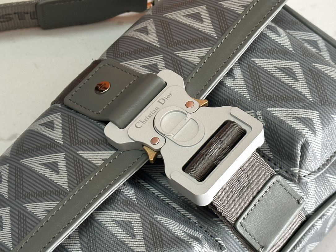 NO:213442,Original development, official website details......, Dior, dior19860909原版开发,官方网细节...……,迪奥,dior,Bag