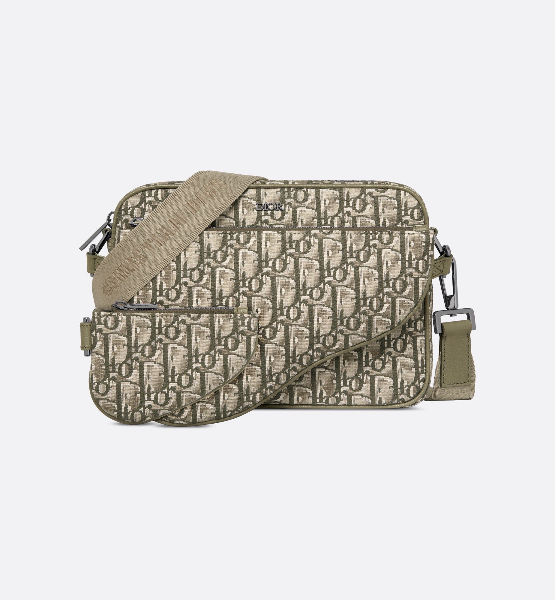 Dior Oblique Jacquard Messenger Bag, Stylish and Functional Crossbody Bag 3 i1714401930 7033 5