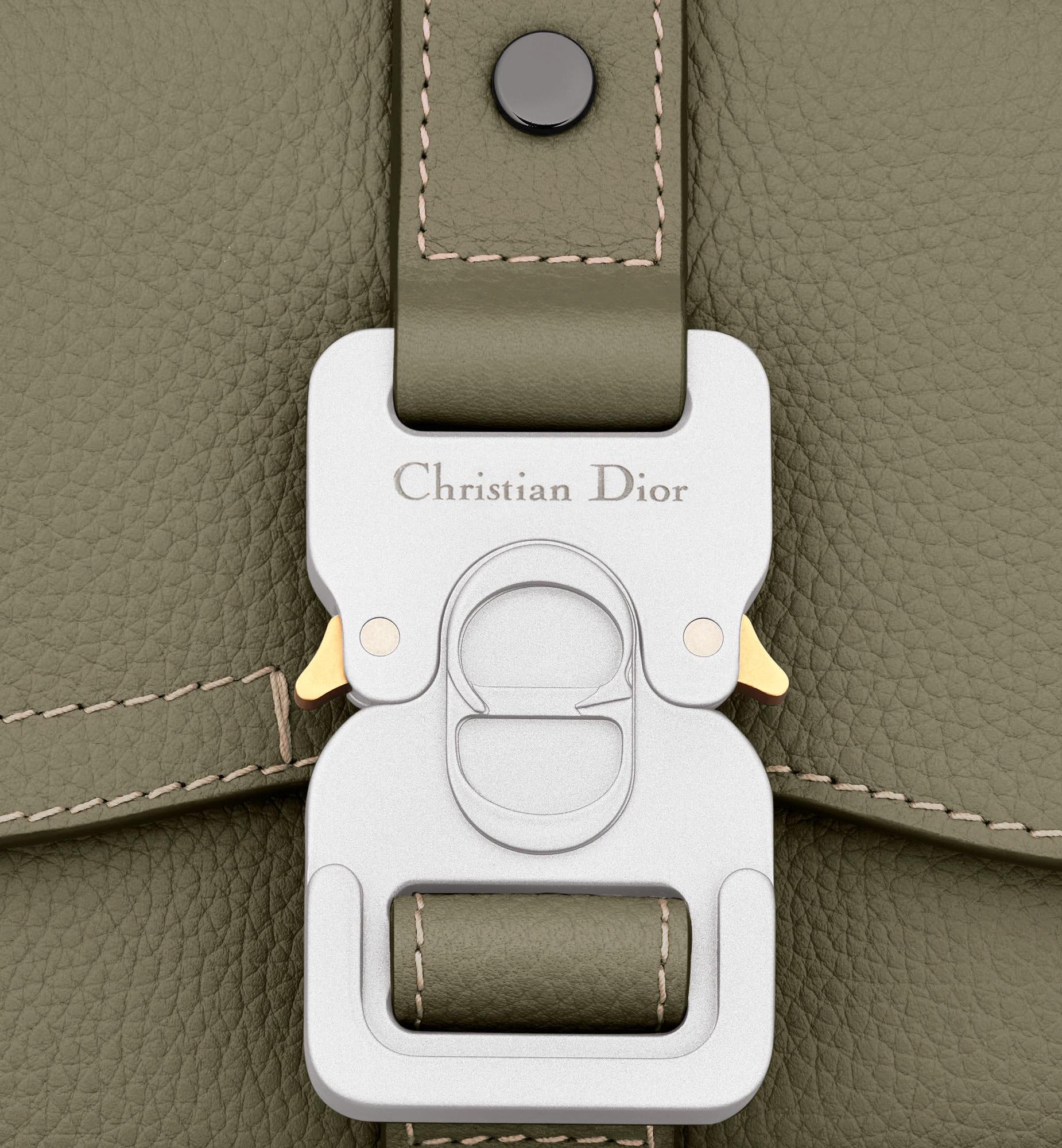Dior Saddle Bag with Strap in Olive Grained Calfskin - Messenger Bag 6 i1714401947 5933 4