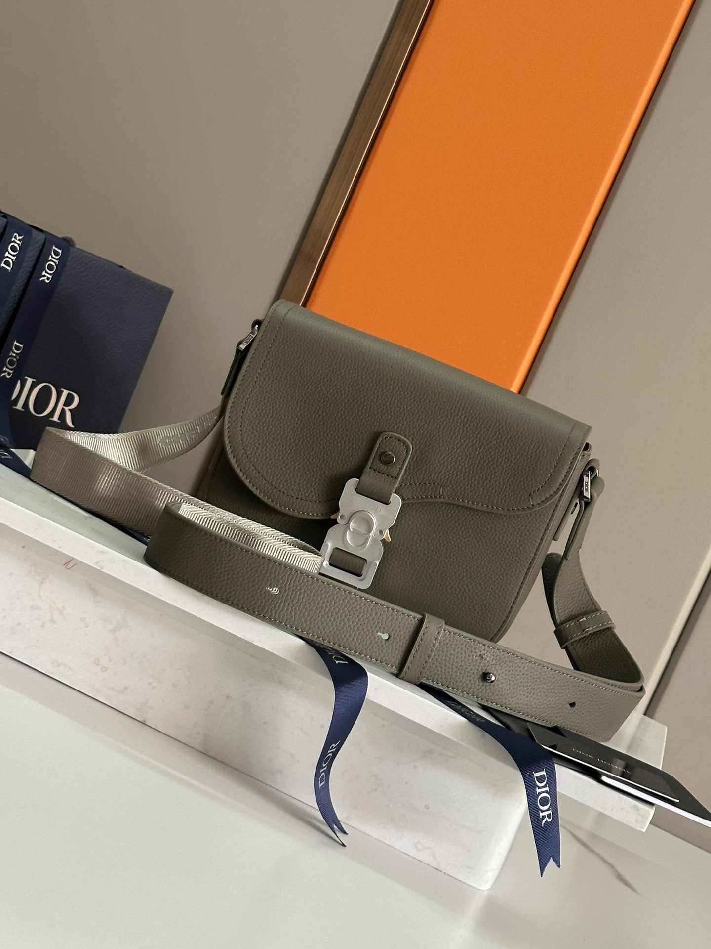 Dior Saddle Messenger Bag, Mini Khaki Oblique Canvas and Grained Calfskin 1 i1714921967 8570 6