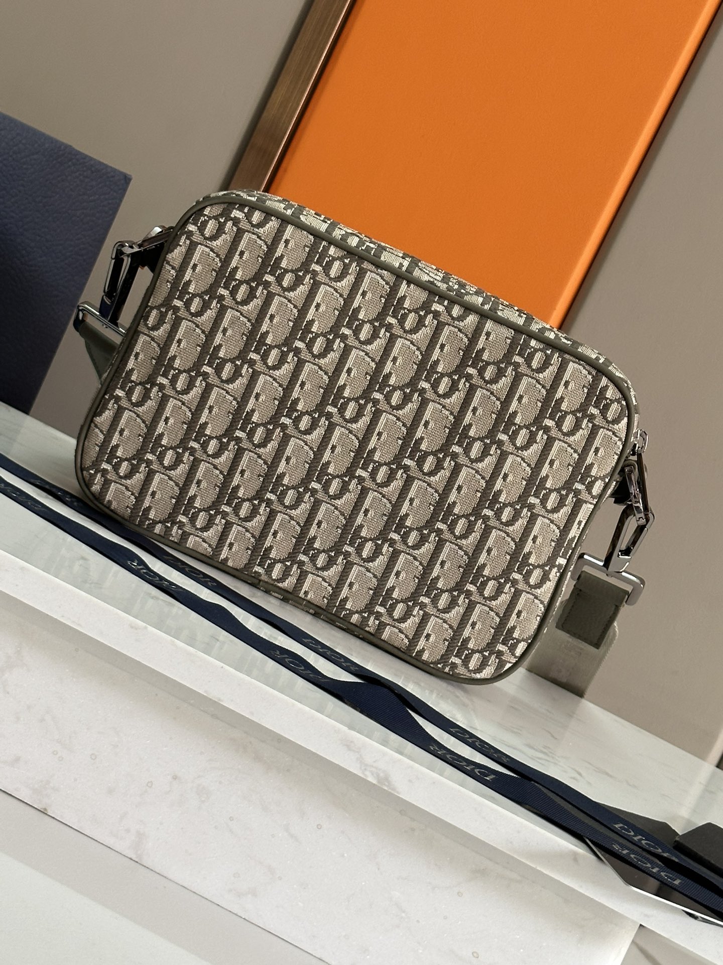 Dior Oblique Jacquard Saddle Trio: Messenger Bag with Detachable Pouches 4 i1714922566 4127 0