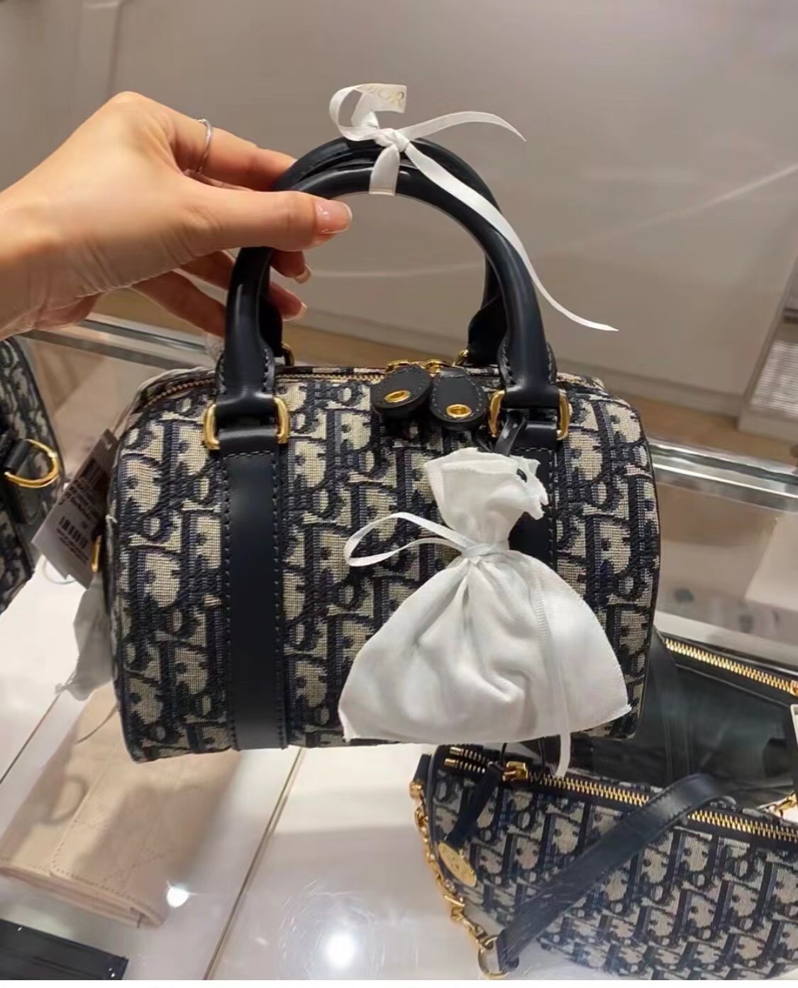 NO:213414,counter renderings, dior, dior19860909专柜效果图,迪奥,dior,Bag