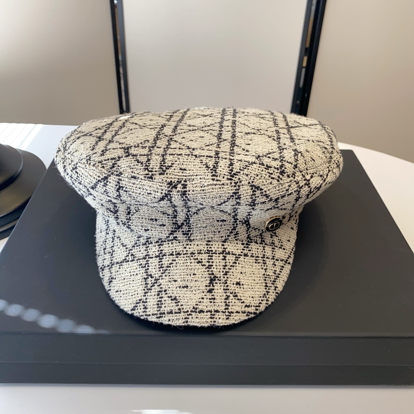 🆕25秋冬新款 🍂 CD粗花呢羊毛军帽 🐑网红 明星时尚百搭款 ✨黑色 白色