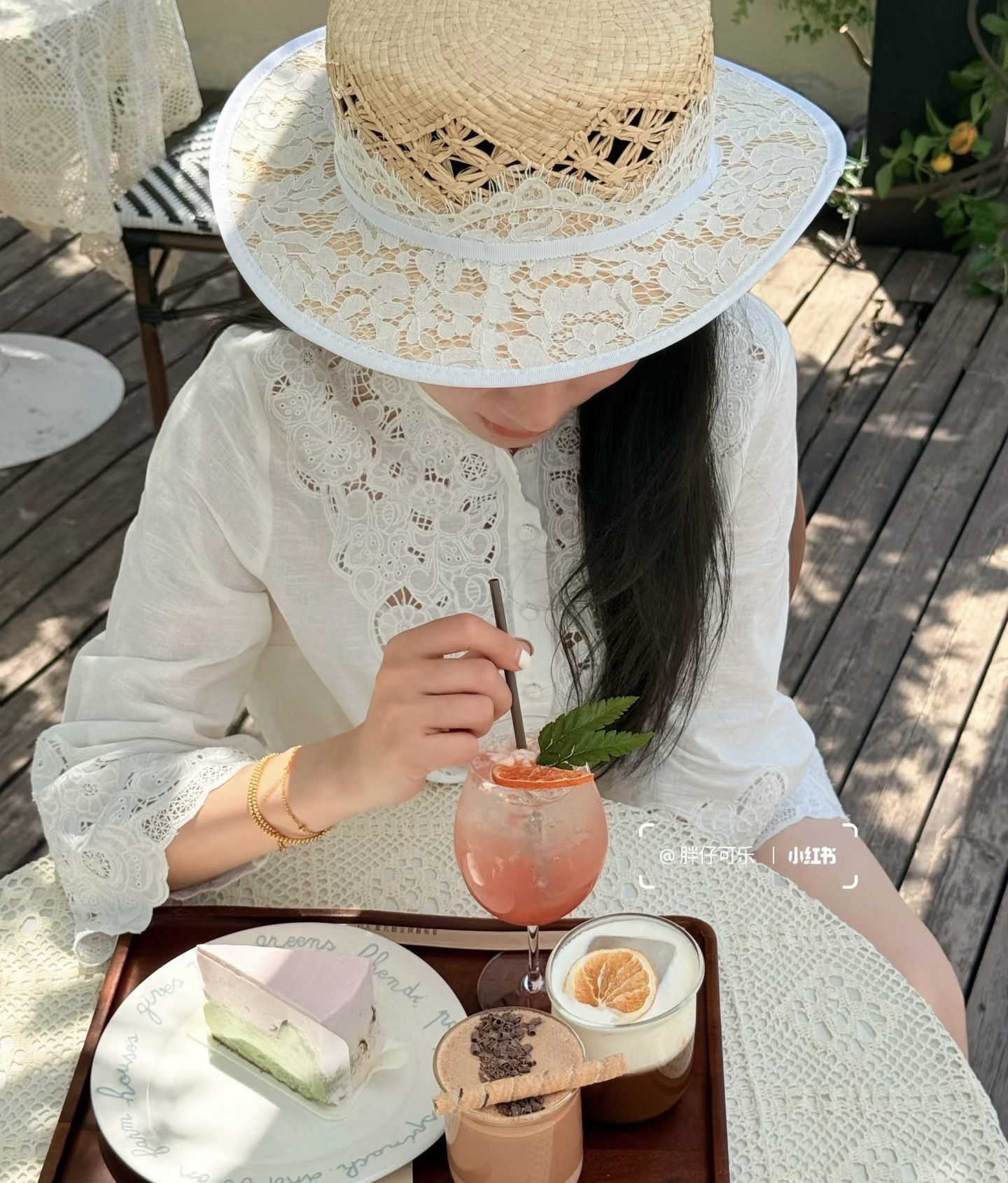 Pmiumiu草帽🖤蕾丝包边拉菲草平顶帽✨百搭时尚款📣白色 黑色