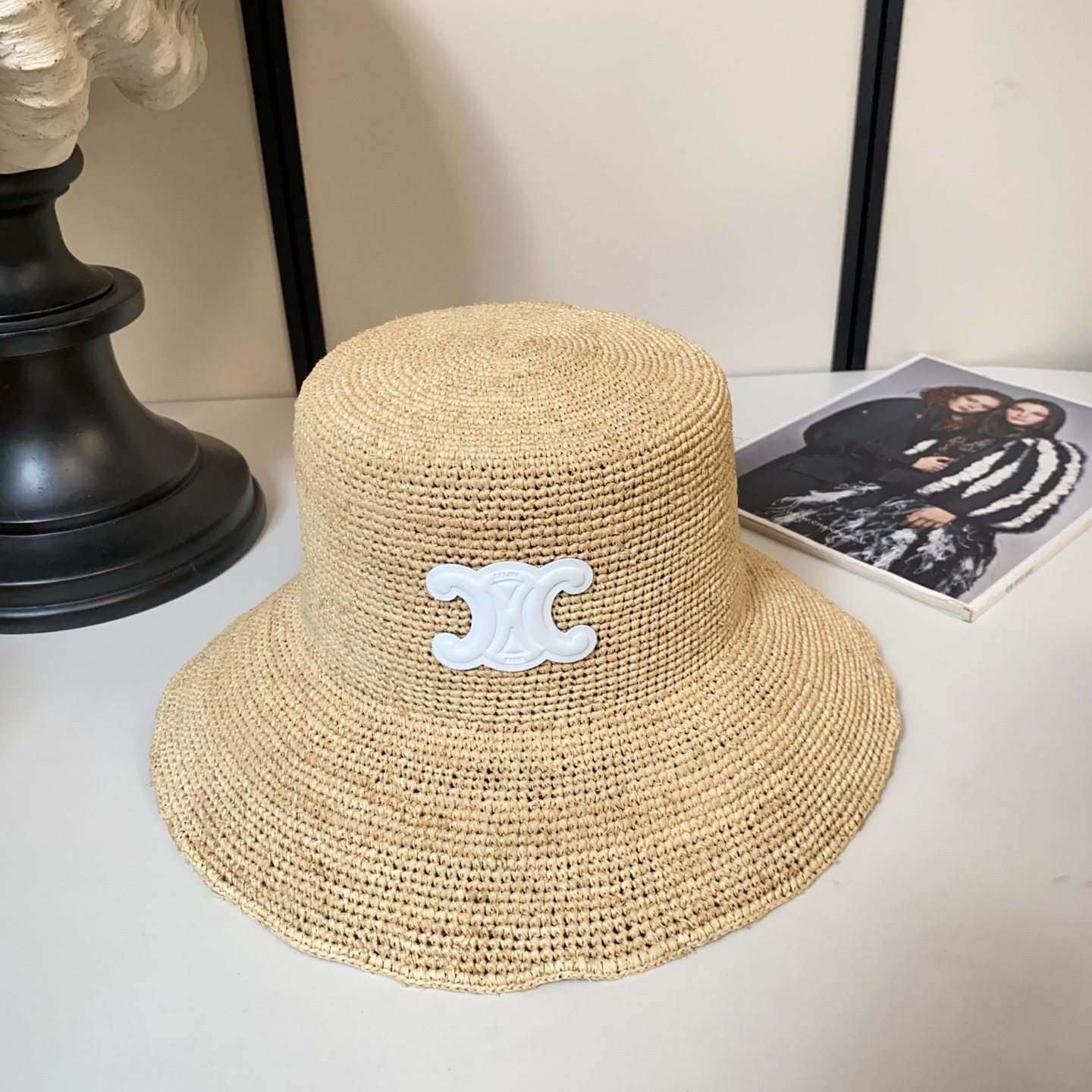 Celine 凯旋门logo拉菲草盆帽