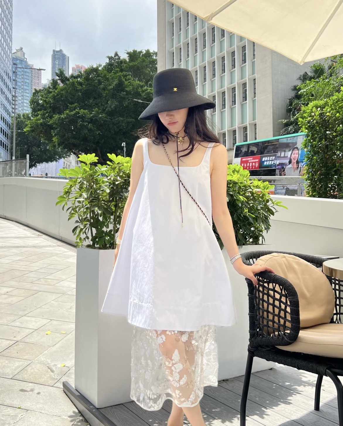 Chanel Chanel香奈儿超细进口纸草大帽檐草盆帽