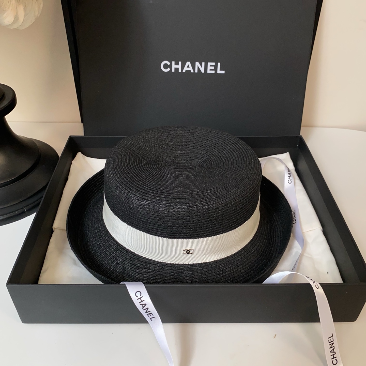 Chanel 超细进口纸草小香卷边檐盆帽
