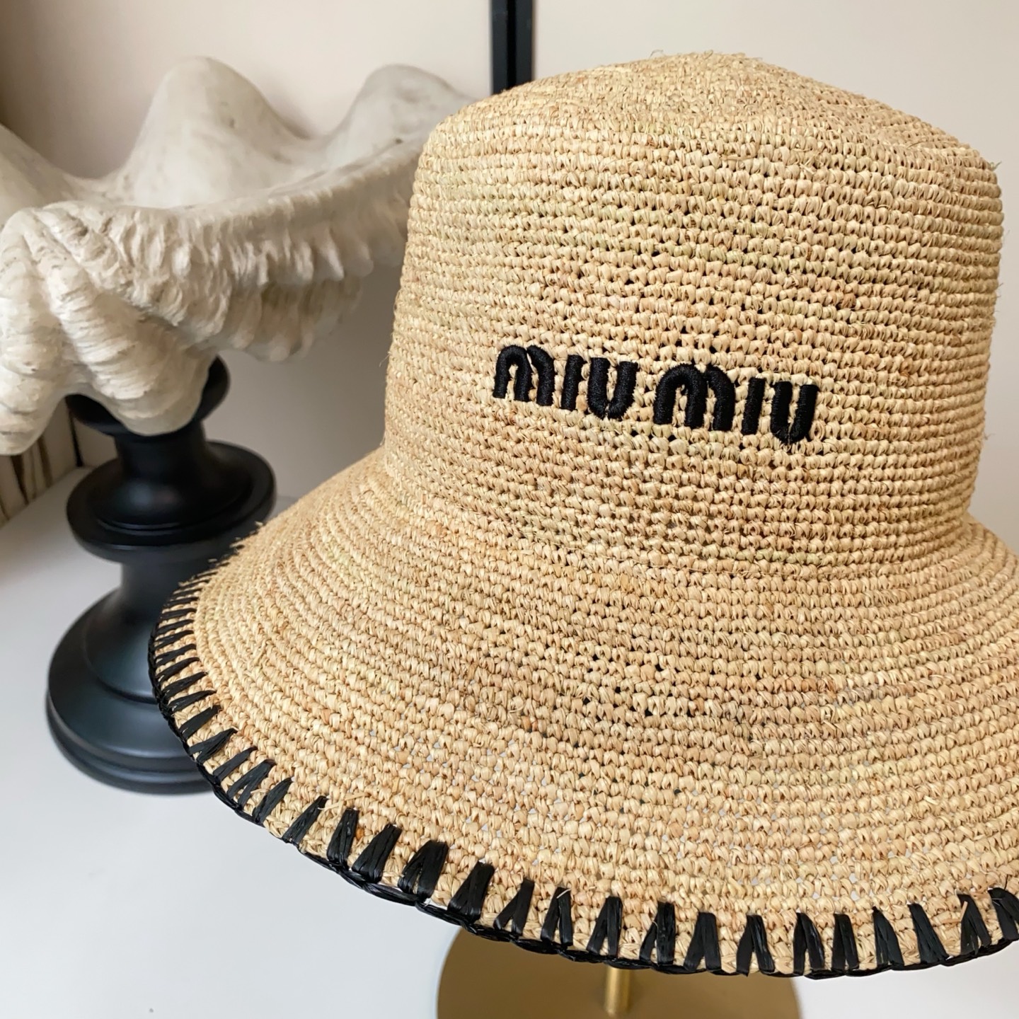 Miu Miu 缪缪miumiu刺绣logo拉菲草镂空草盆帽