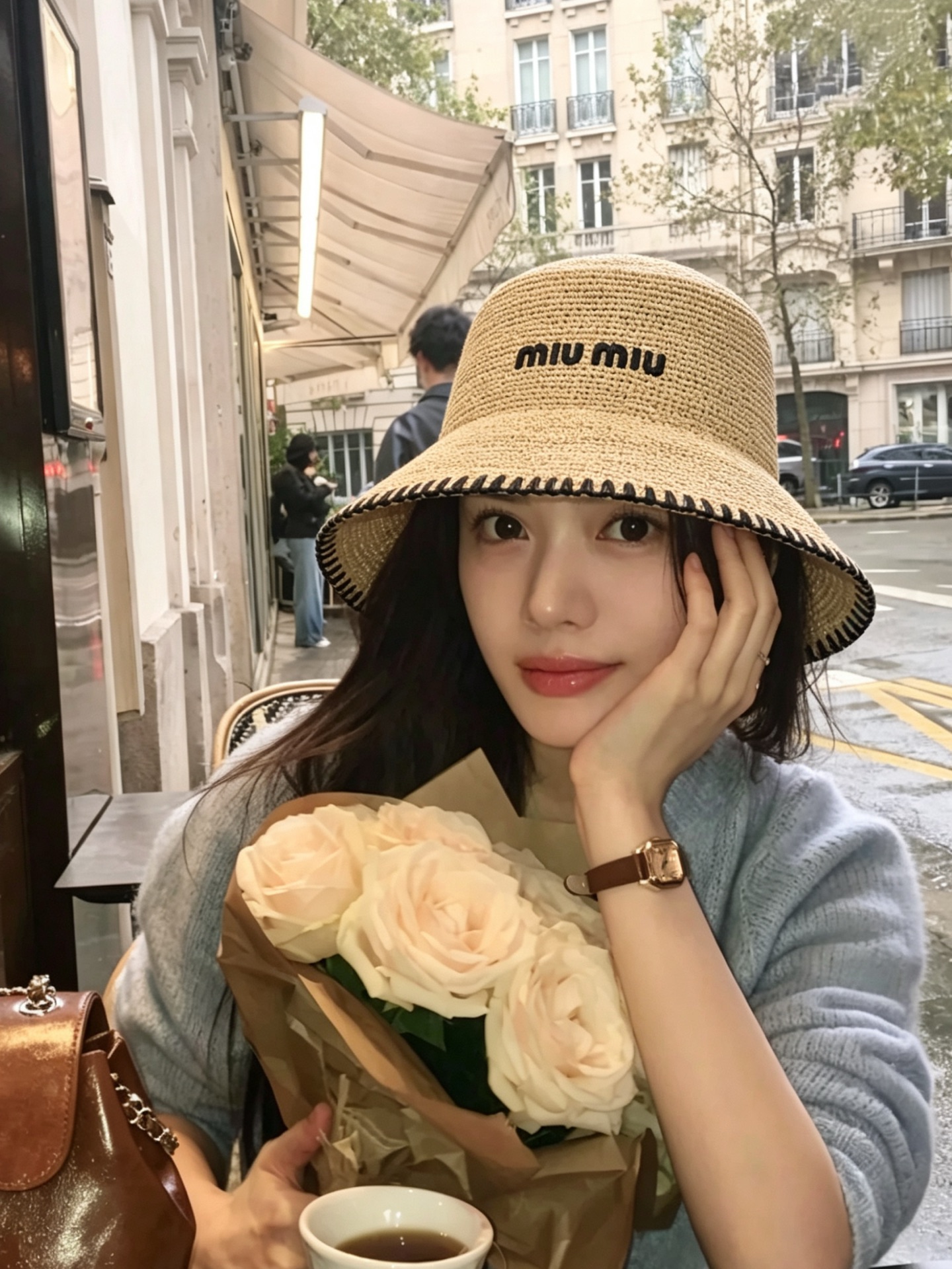 Miu Miu 缪缪miumiu刺绣logo拉菲草镂空草盆帽