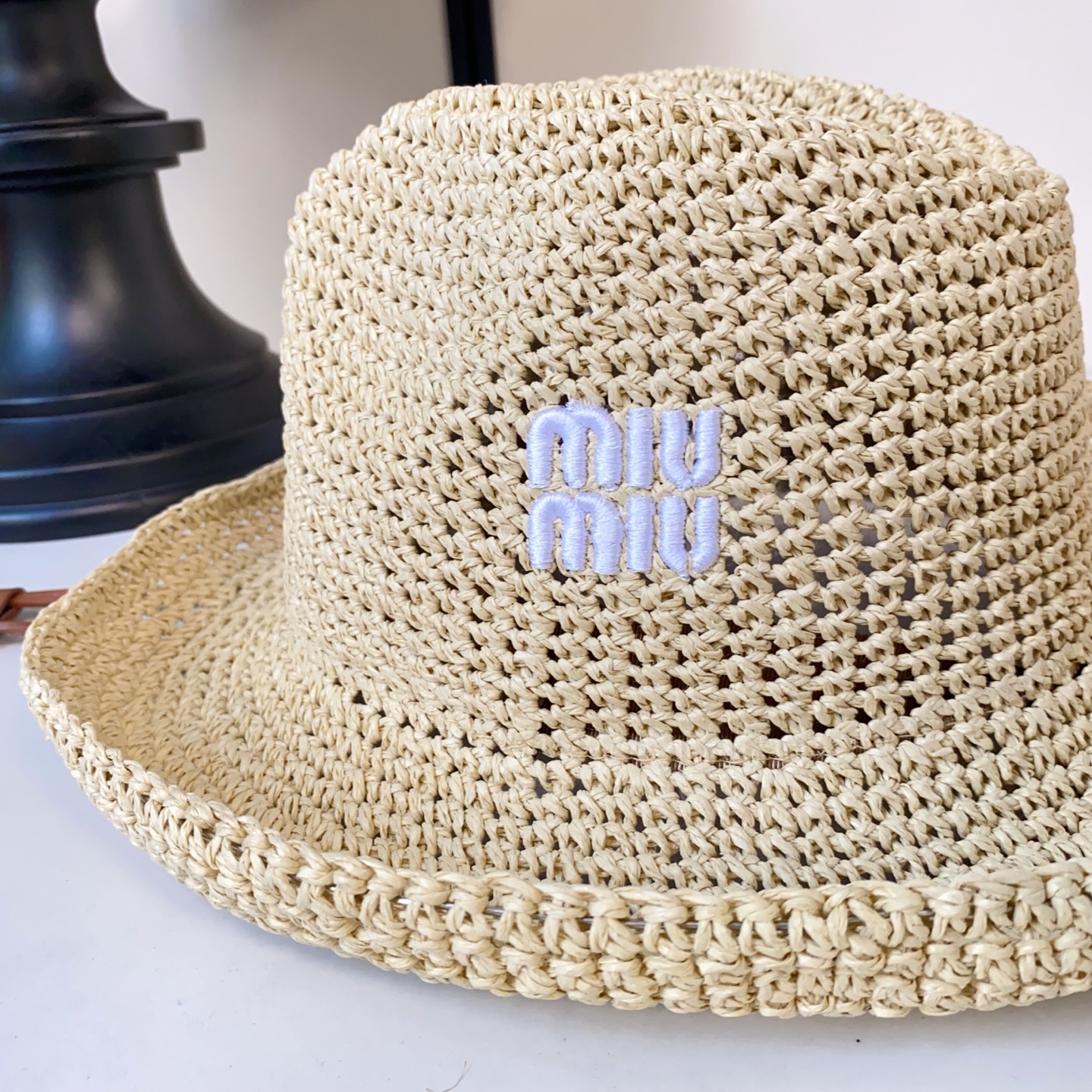 Miu Miu miumiu缪缪刺绣logo纸草礼帽