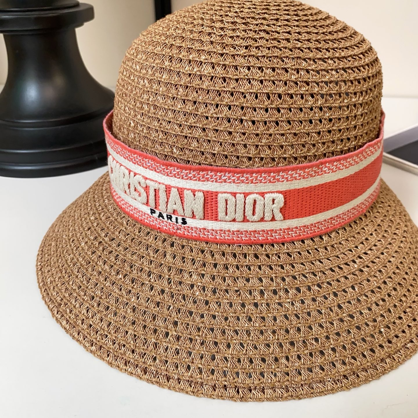 Dior DIO* 刺绣l字母进口纸草盆帽