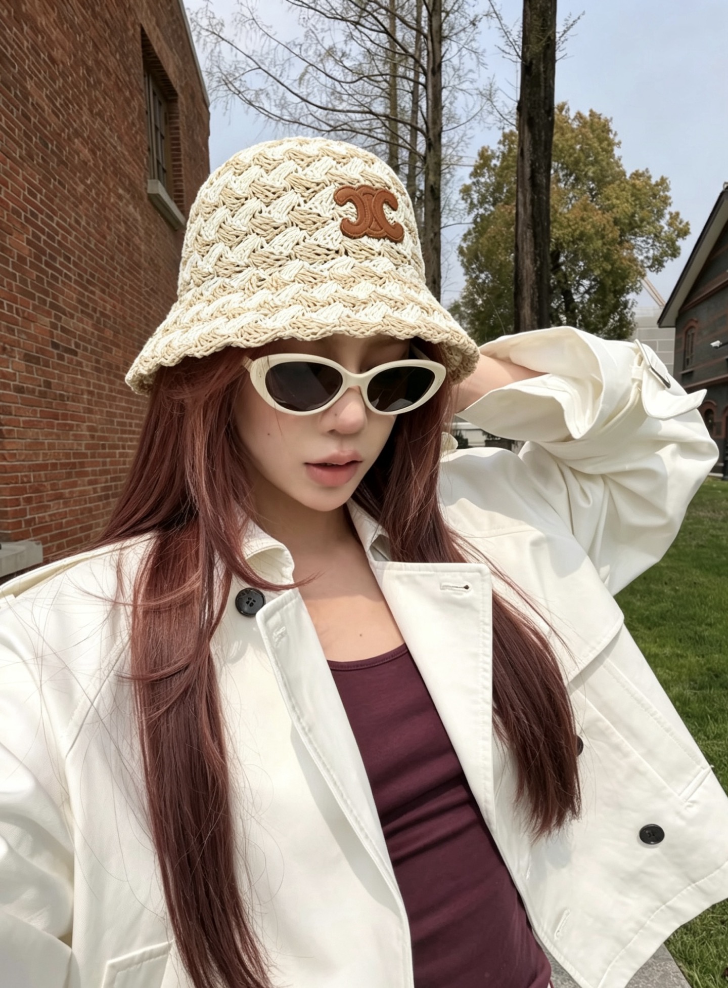 NO:825061,Celine Arc de Triomphe color-blocked papyrus hat, popular style, rebates for shipping, versatile hat shape, small face, exclusive mixed color beach style, fashionable sunshade, beige color, beige blue, purple blue, straw hat, fisherman hat, baseball cap, hat, celine, celine, espadrilles, hats19860909Celine赛琳凯旋门拼色纸草盆帽 爆款返单出货 百搭帽型 显脸小 混色海边独家风 时尚遮阳两不误 米本色 米蓝色 紫蓝色 帽子草帽渔夫帽棒球帽,帽子,celine,celine,espadrilles,hats,hat