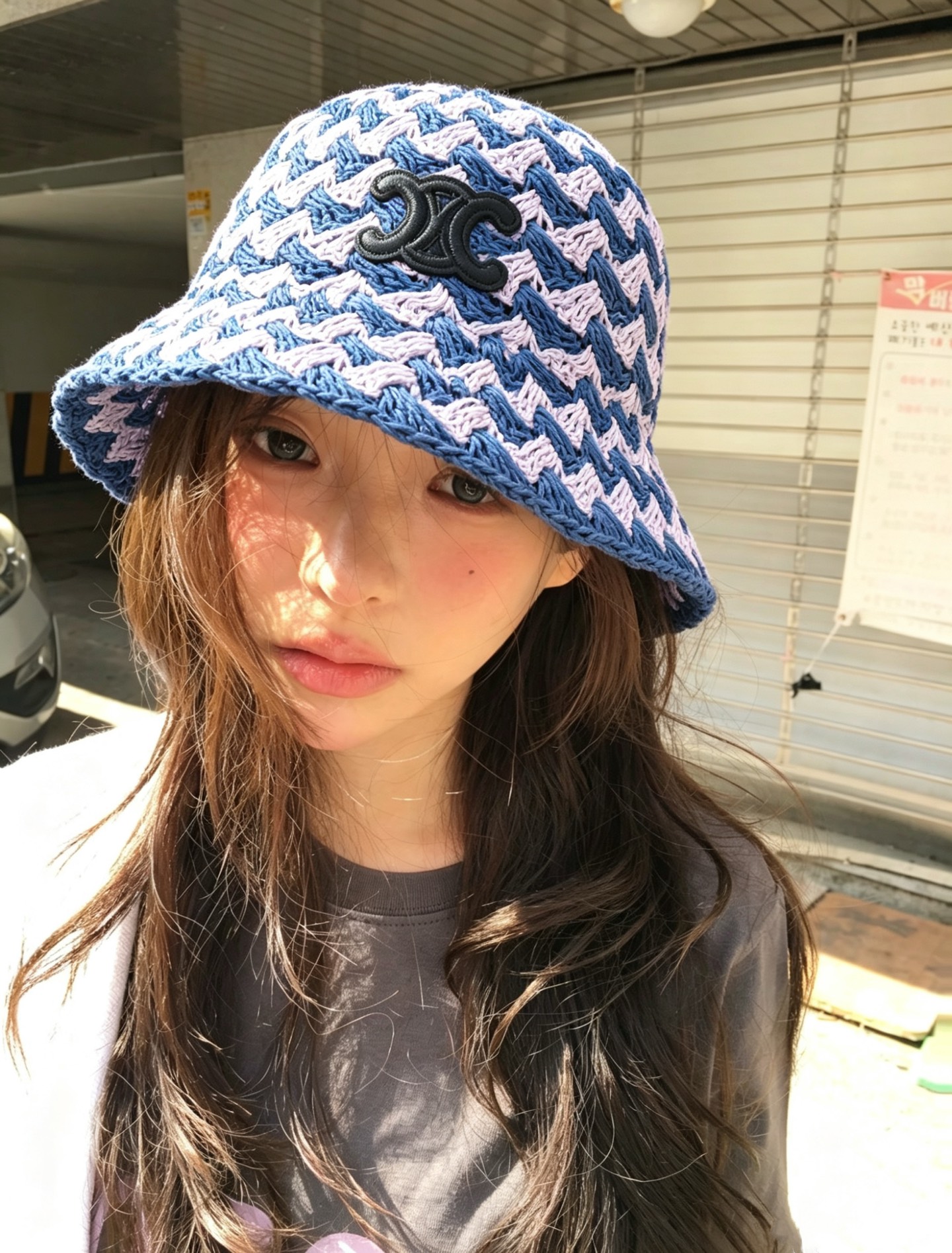NO:825068,Celine Arc de Triomphe color-blocked papyrus hat, popular style with rebates, versatile hat shape, small face, exclusive mixed color beach style, fashionable sunshade, beige color, beige blue, purple blue hat, straw hat, fisherman hat, baseball cap, hat, celine, celine, espadrilles, hats19860909Celine赛琳凯旋门拼色纸草盆帽 爆款返单出货 百搭帽型 显脸小 混色海边独家风 时尚遮阳两不误 米本色 米蓝色 紫蓝色帽子草帽渔夫帽棒球帽,帽子,celine,celine,espadrilles,hats,hat