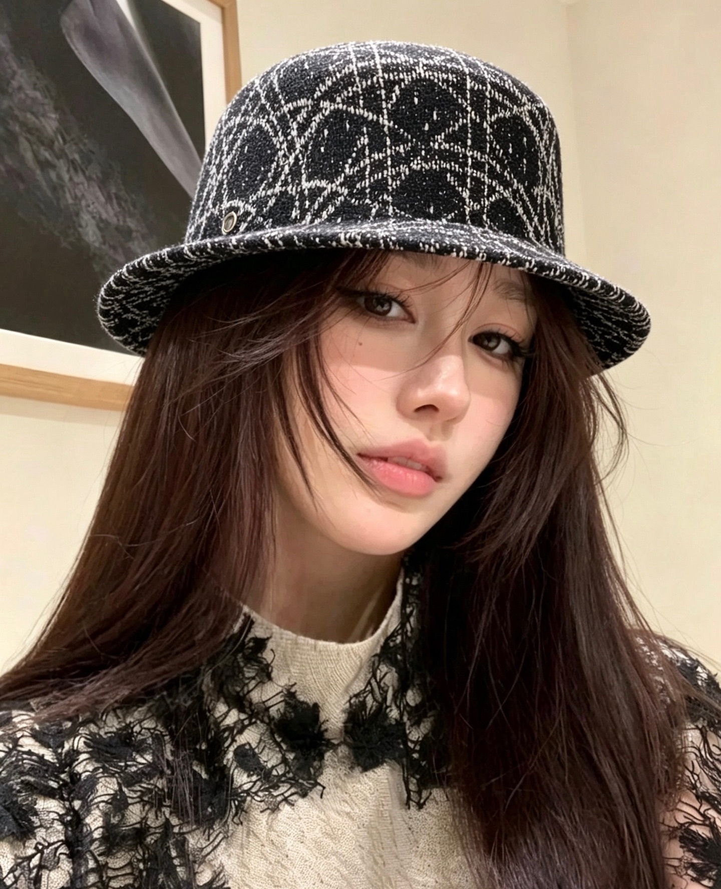 🆕Dio*秋冬款 🔗法式复古格纹平顶帽 📸名媛范百搭拍照出片 📦白色 黑色  